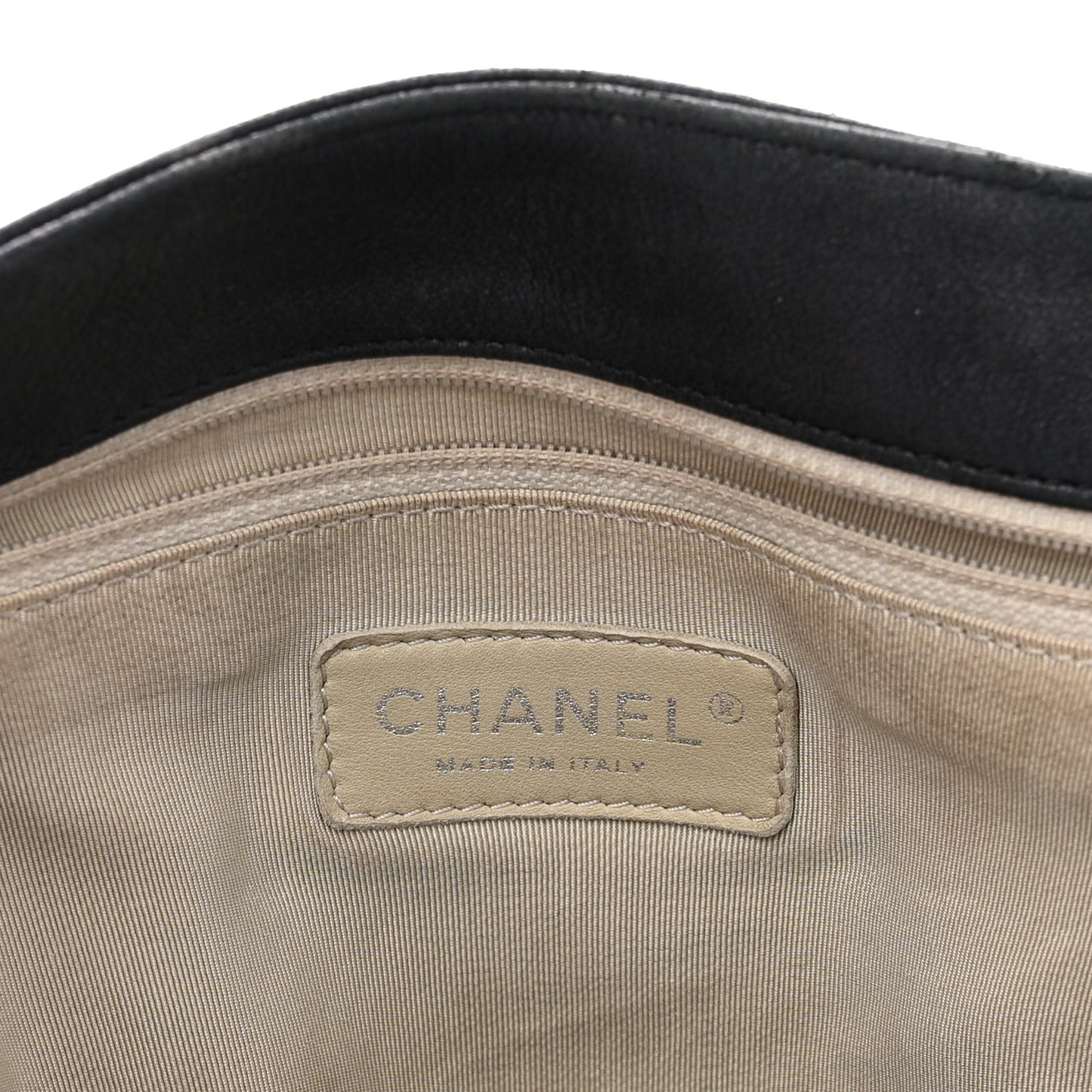 Washed Lambskin Quilted Maxi Chain Around Flap Black