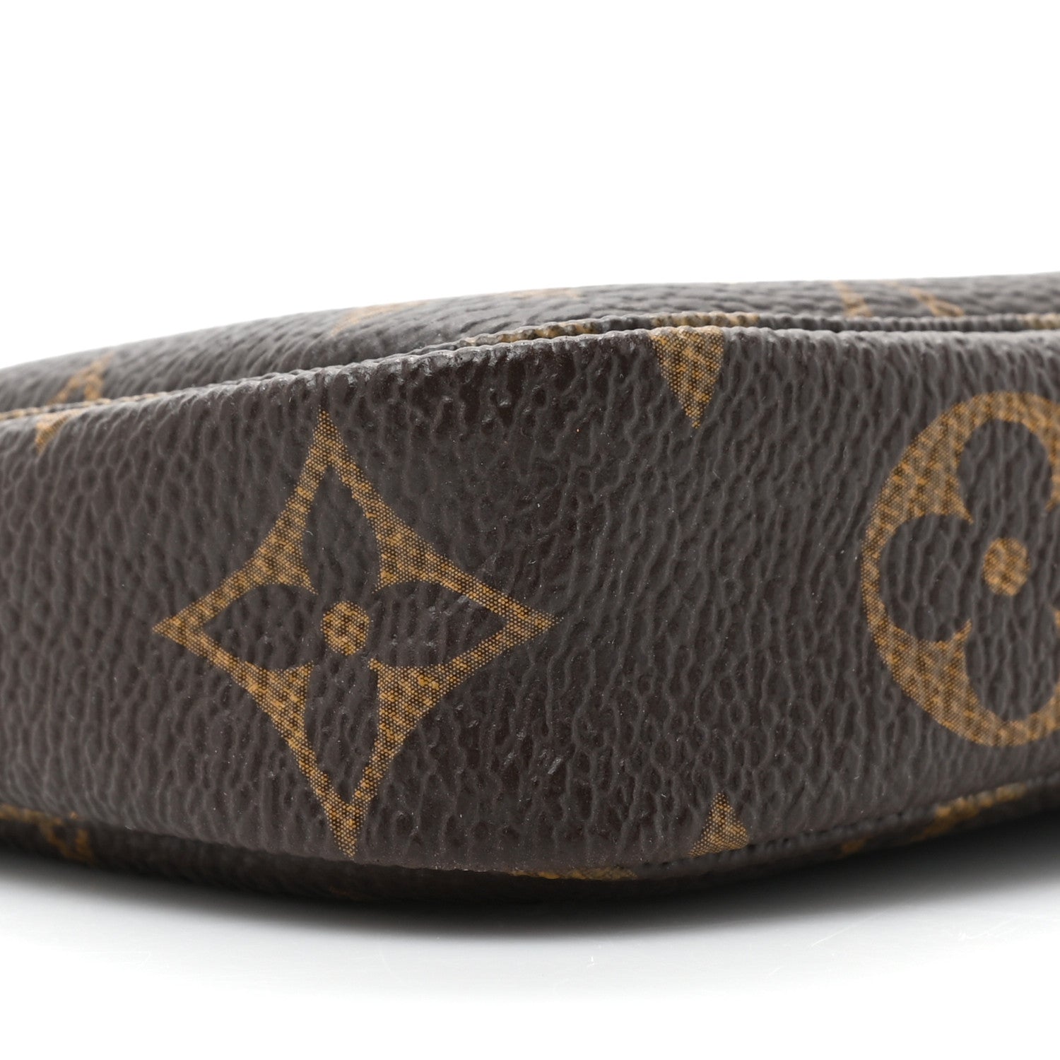 Louis Vuitton Monogram Illustre Mini Pochette Accessories Rose 10 of 11