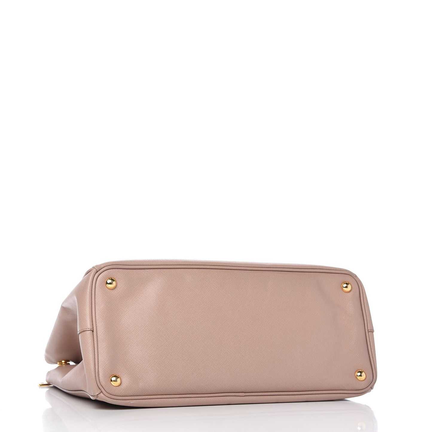 Saffiano Lux Medium Tote Cammeo