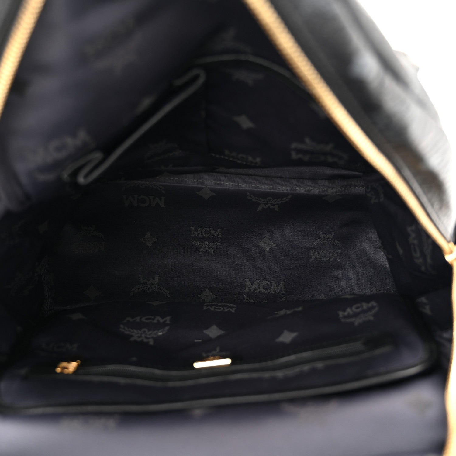 MCM Visetos Studded Medium Stark M Backpack Black 5 of 9