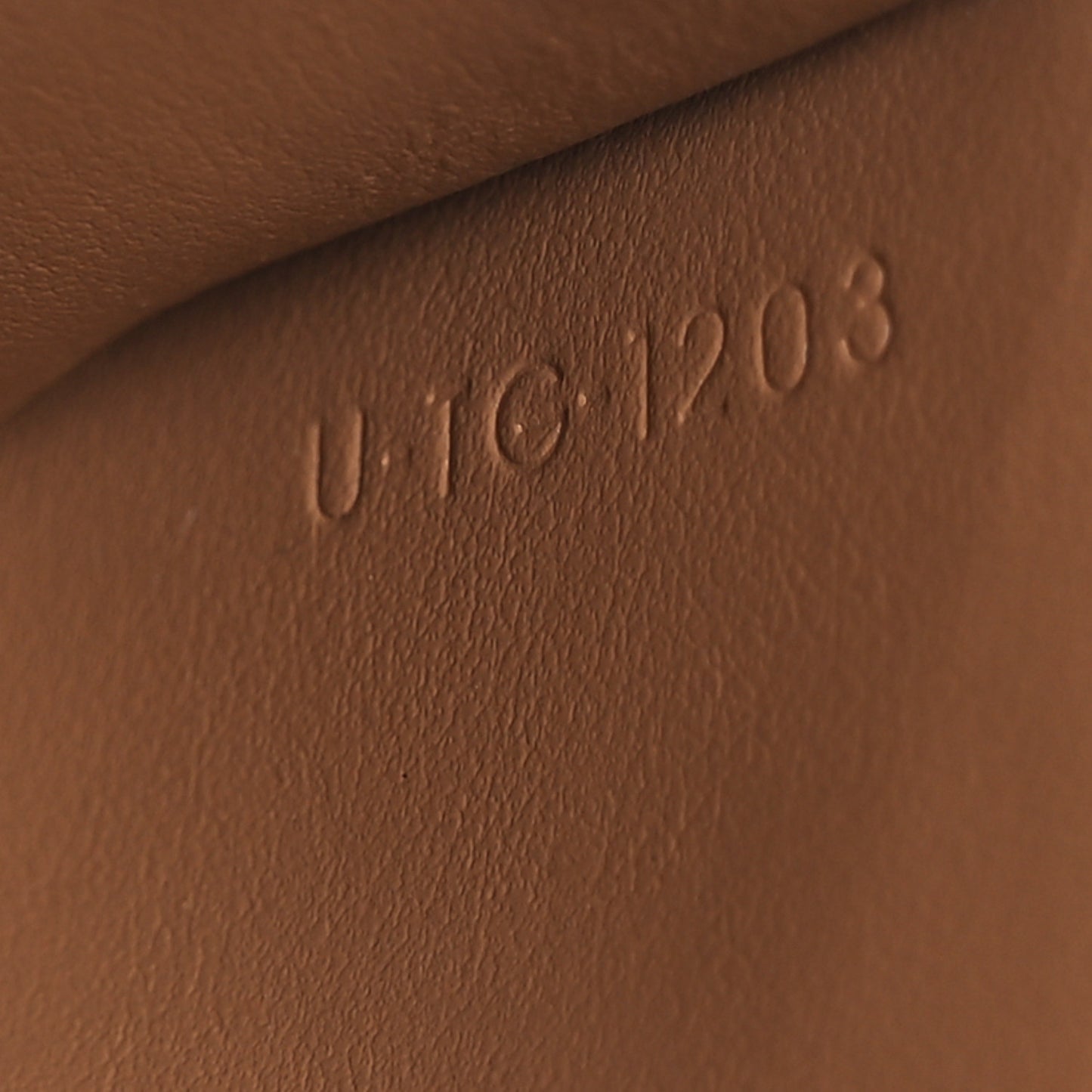 Triomphe Compact Wallet Natural Tan