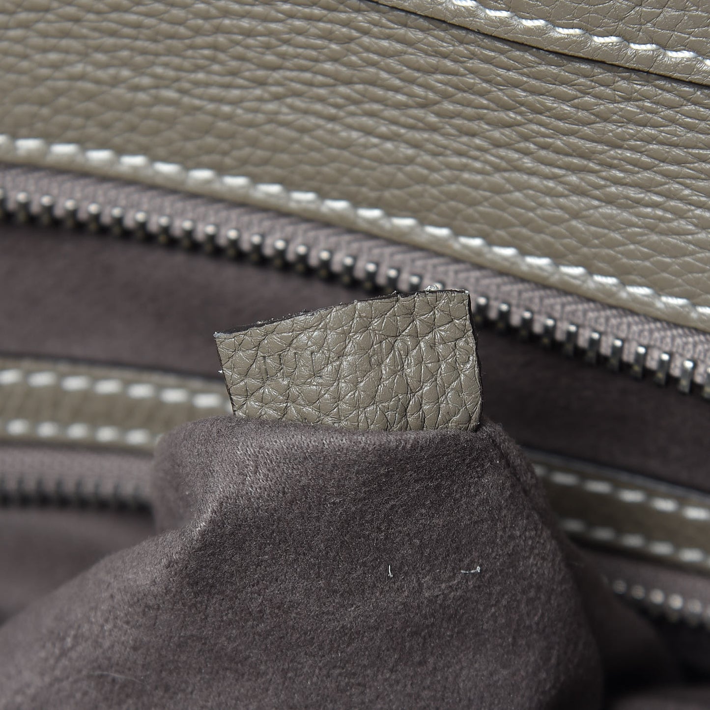 Drummed Calfskin Mini Luggage Souris