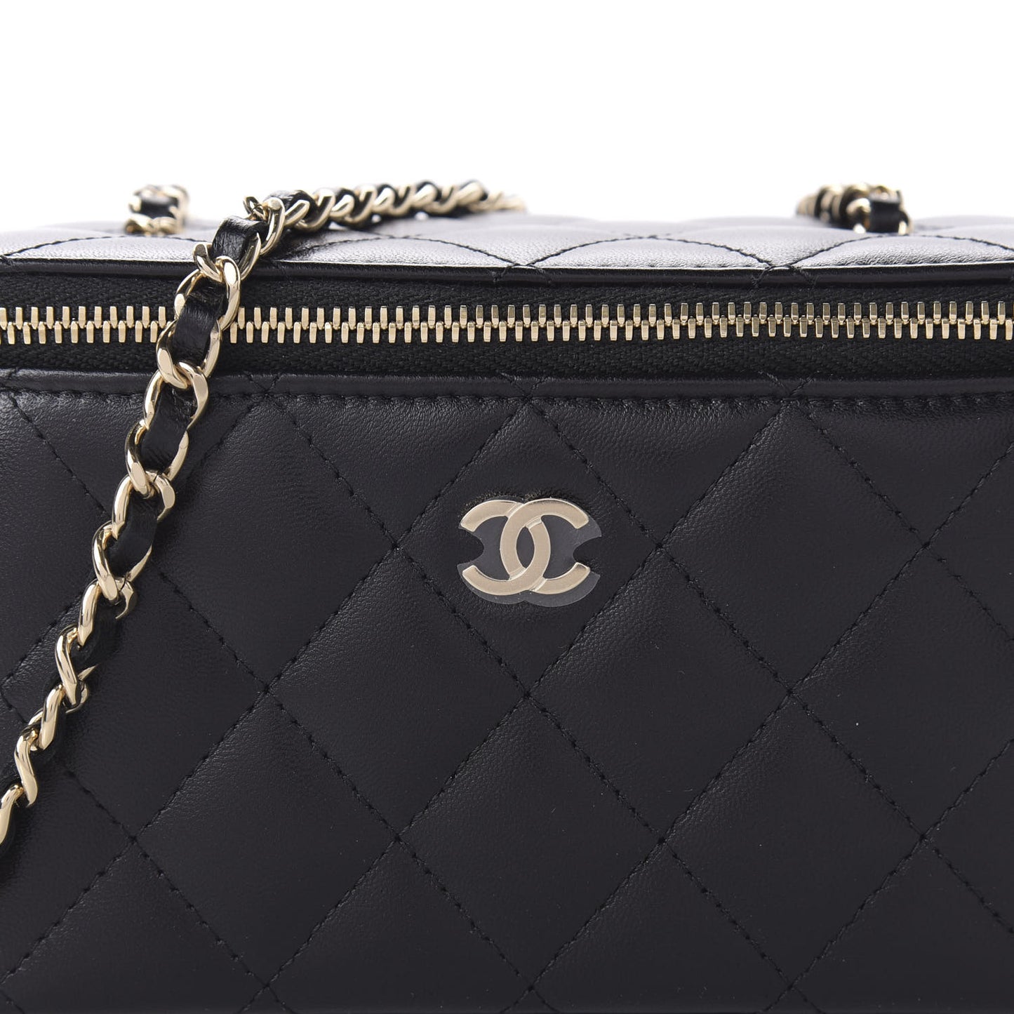 Lambskin Quilted Small Vanity Case With Chain Black