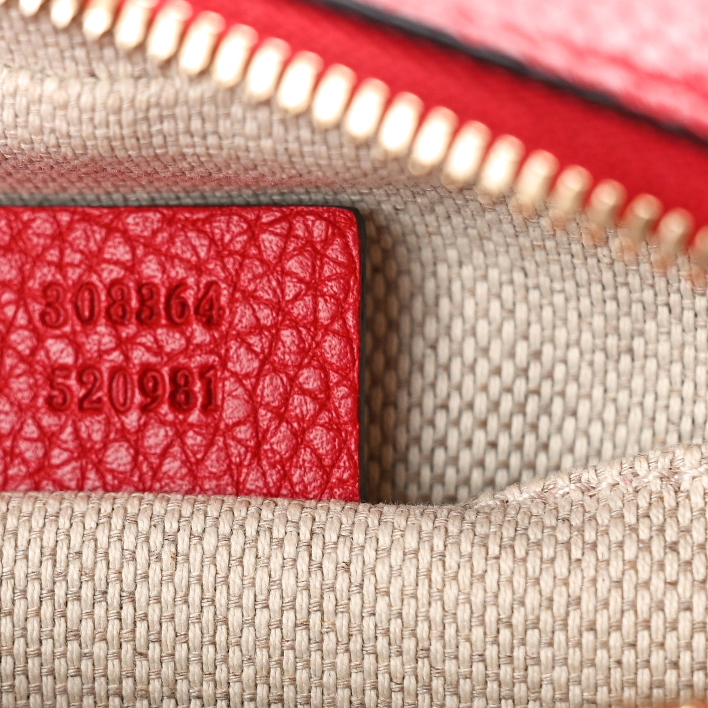 Pebbled Calfskin Small Soho Disco Bag Tabasco Red