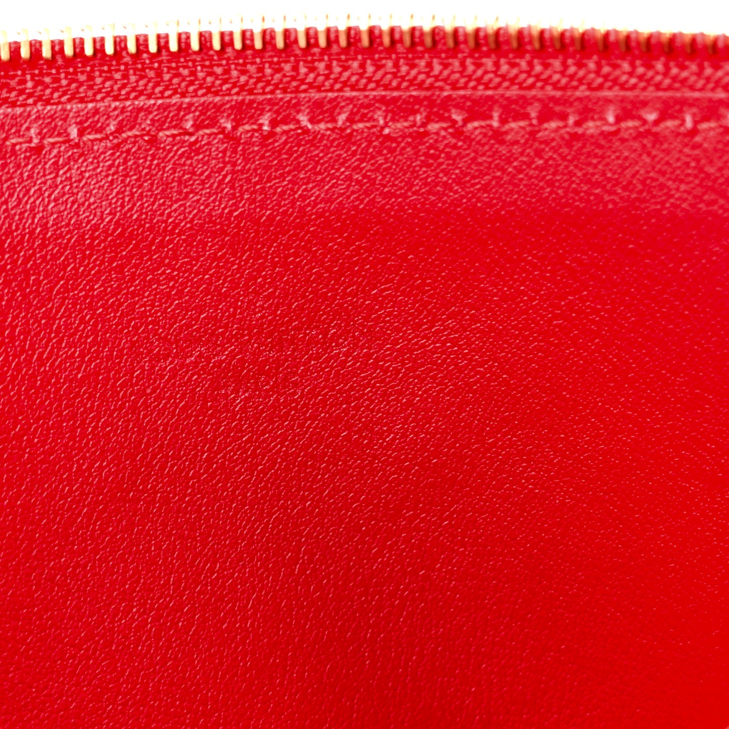 Vernis Felicie Pochette Chain Wallet Cherry