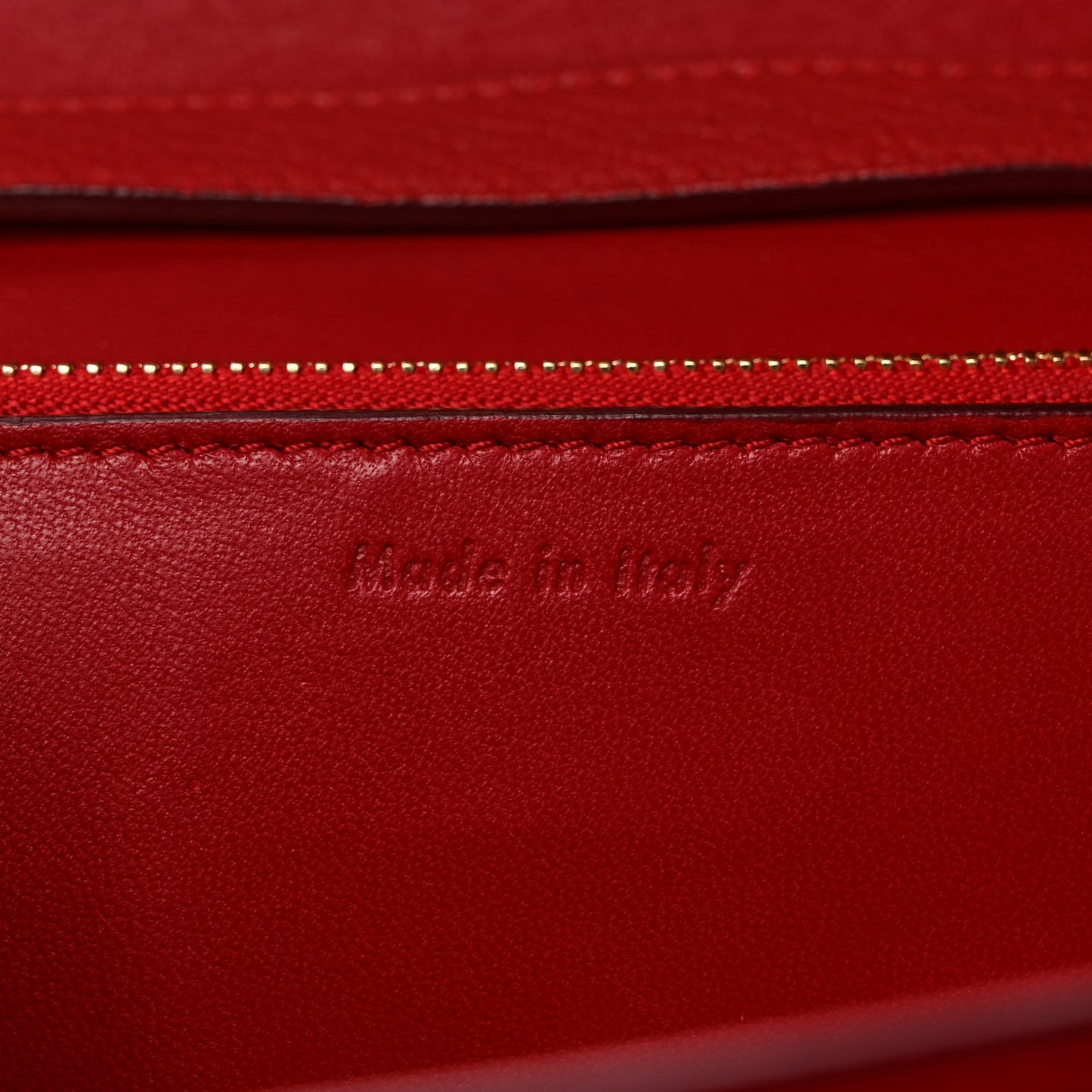 Goatskin Medium Classic Box Flap Bag Carmin