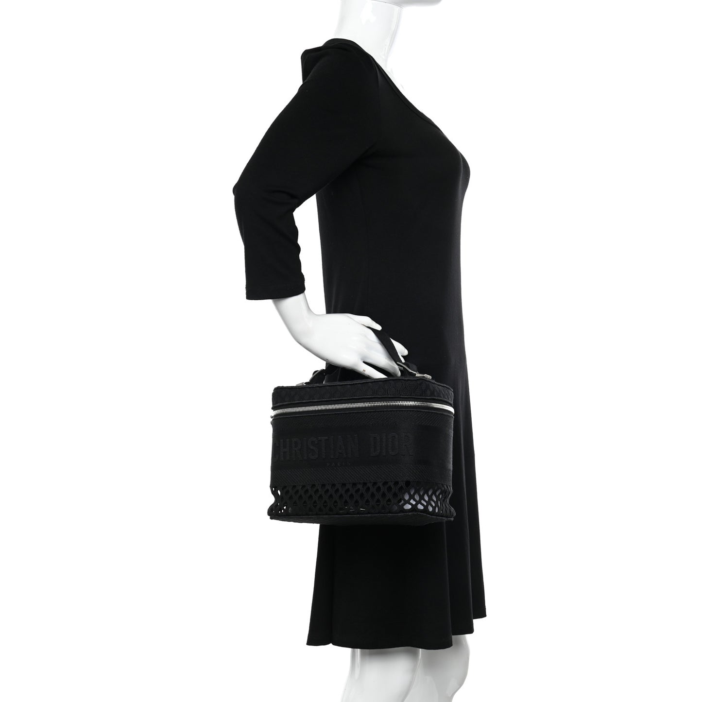 Mesh Embroidered Diortravel Vanity Case Black