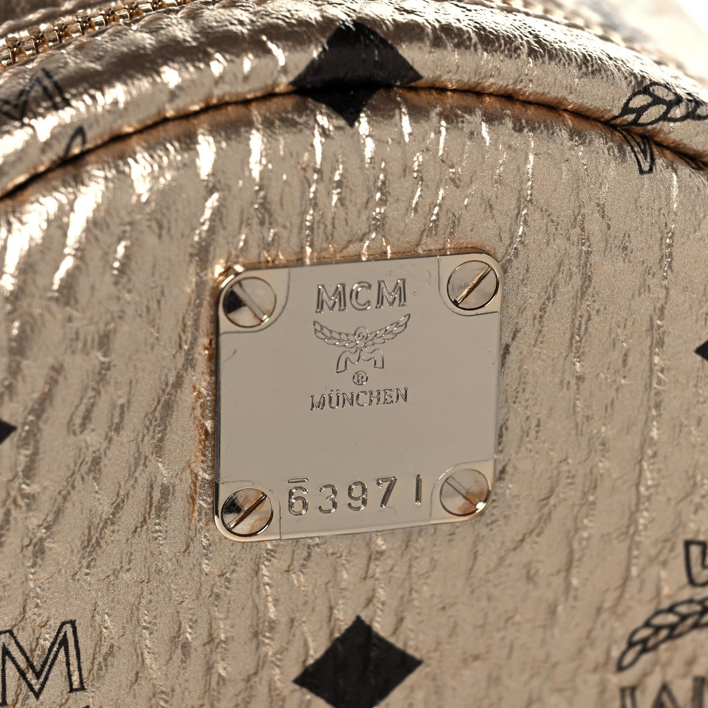 Visetos Side Stud X-Mini Stark Backpack Berlin Gold
