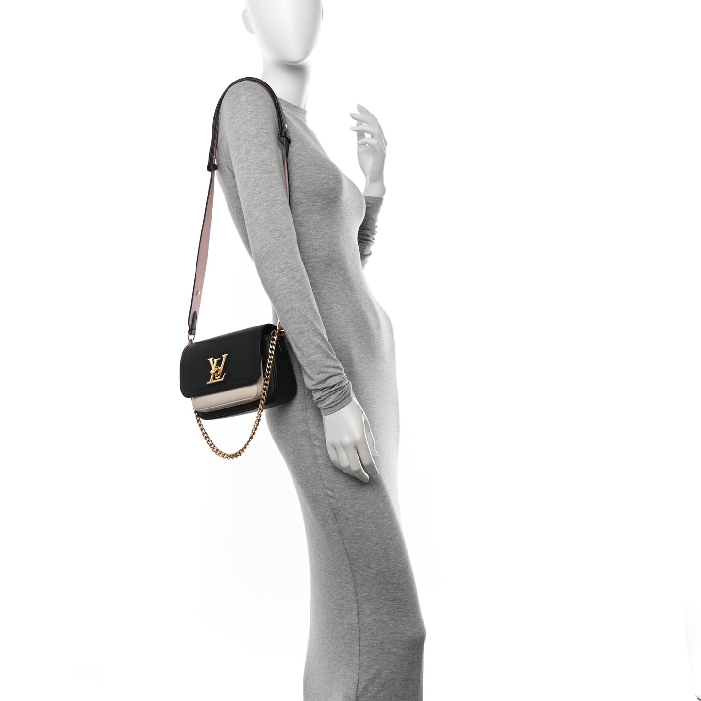 Grained Calfskin Lockme Tender Black