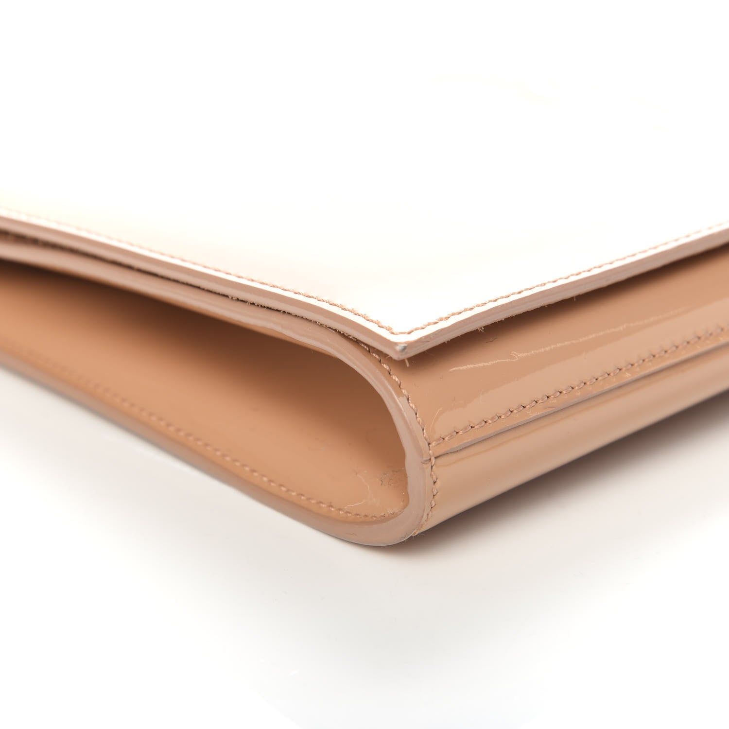 Saint Laurent Patent Calfskin Monogram Large Belle De Jour Clutch Chair 7 of 9