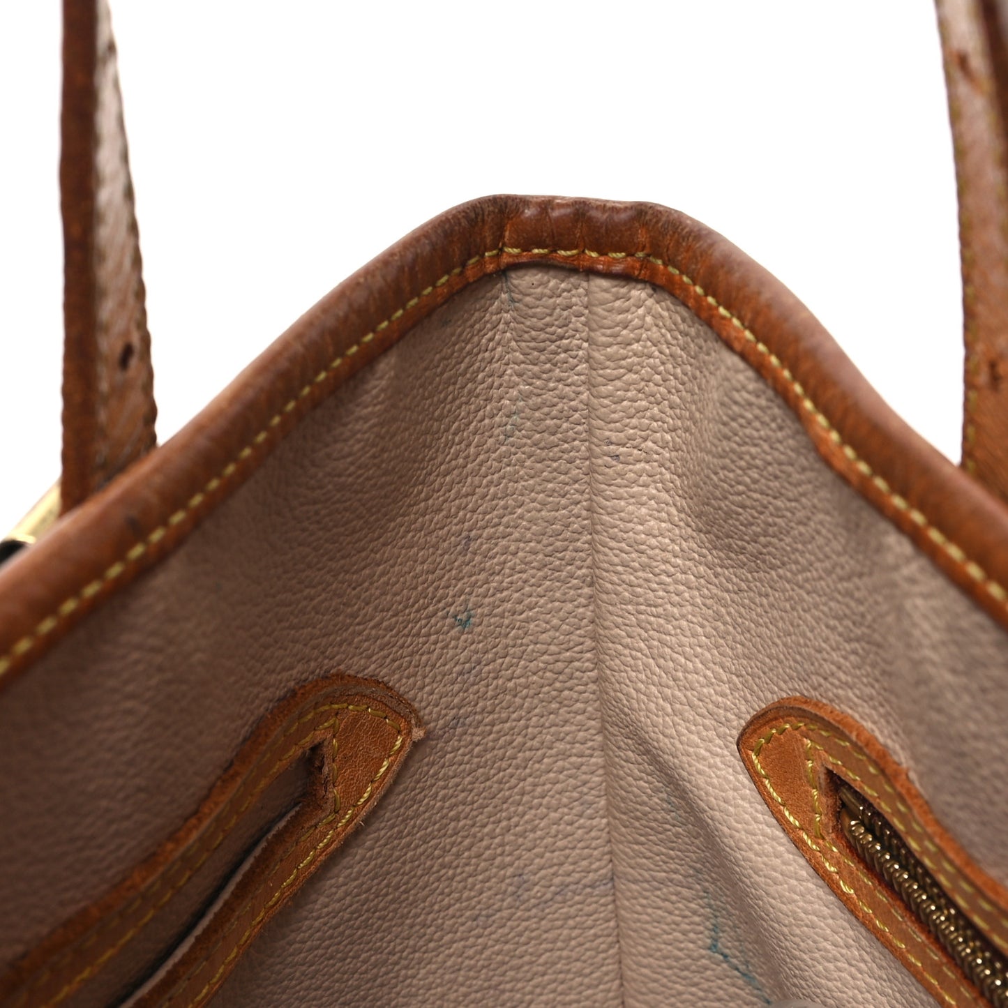 Monogram Petit Bucket 23