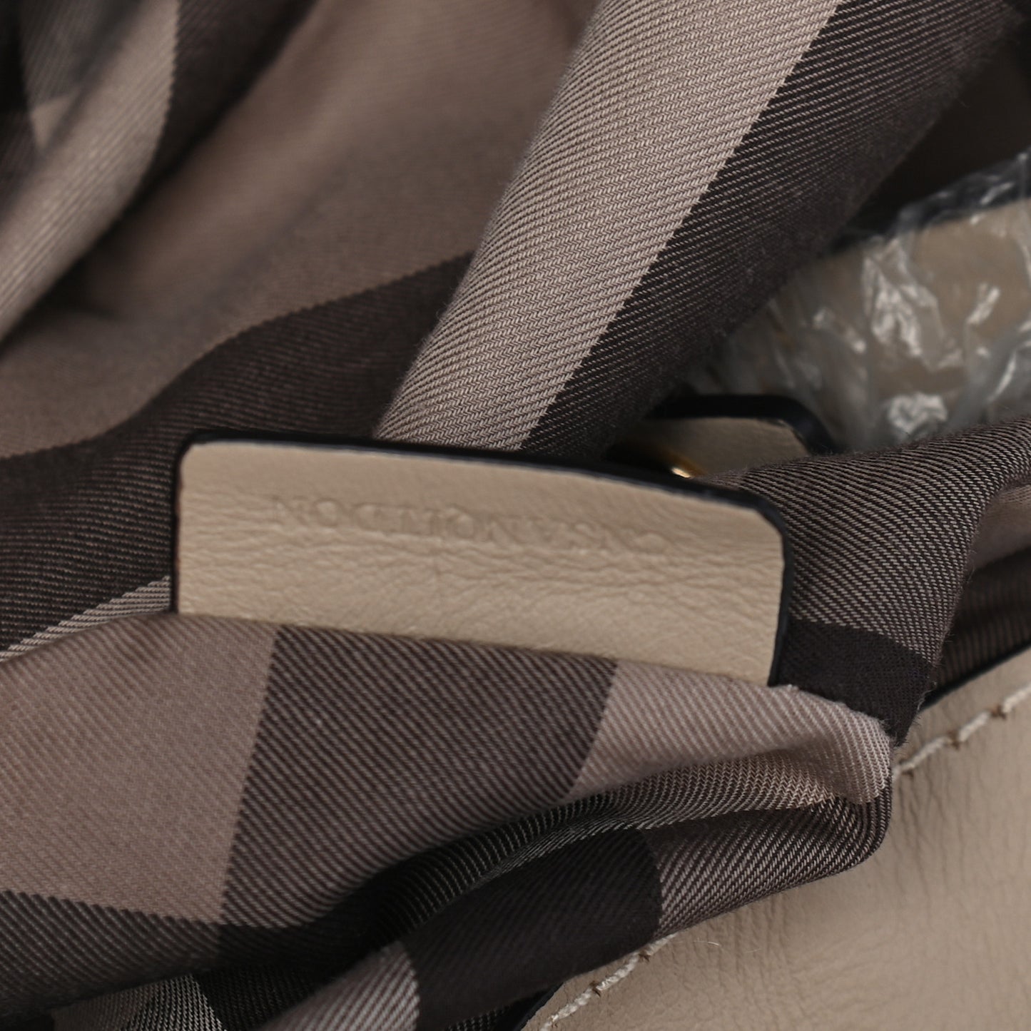 Grainy Calfskin Medium Canterbury Tote Trench