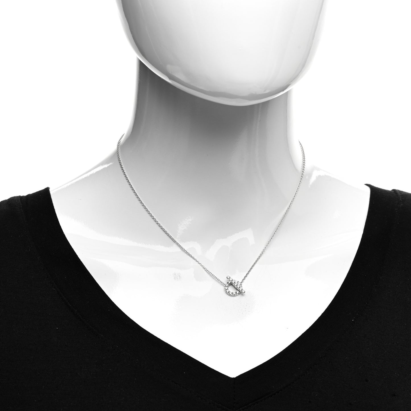 18K White Gold Diamond Finesse Pendant Necklace