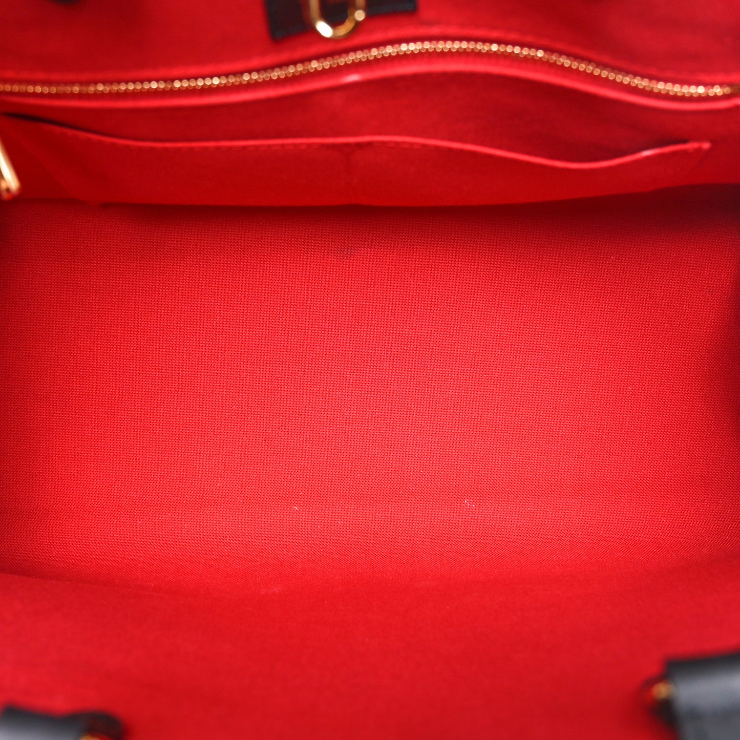 Reverse Monogram Giant Onthego MM