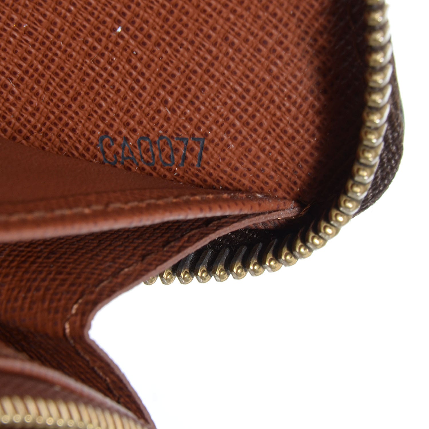 Louis Vuitton Monogram Zippy Wallet 6 of 7