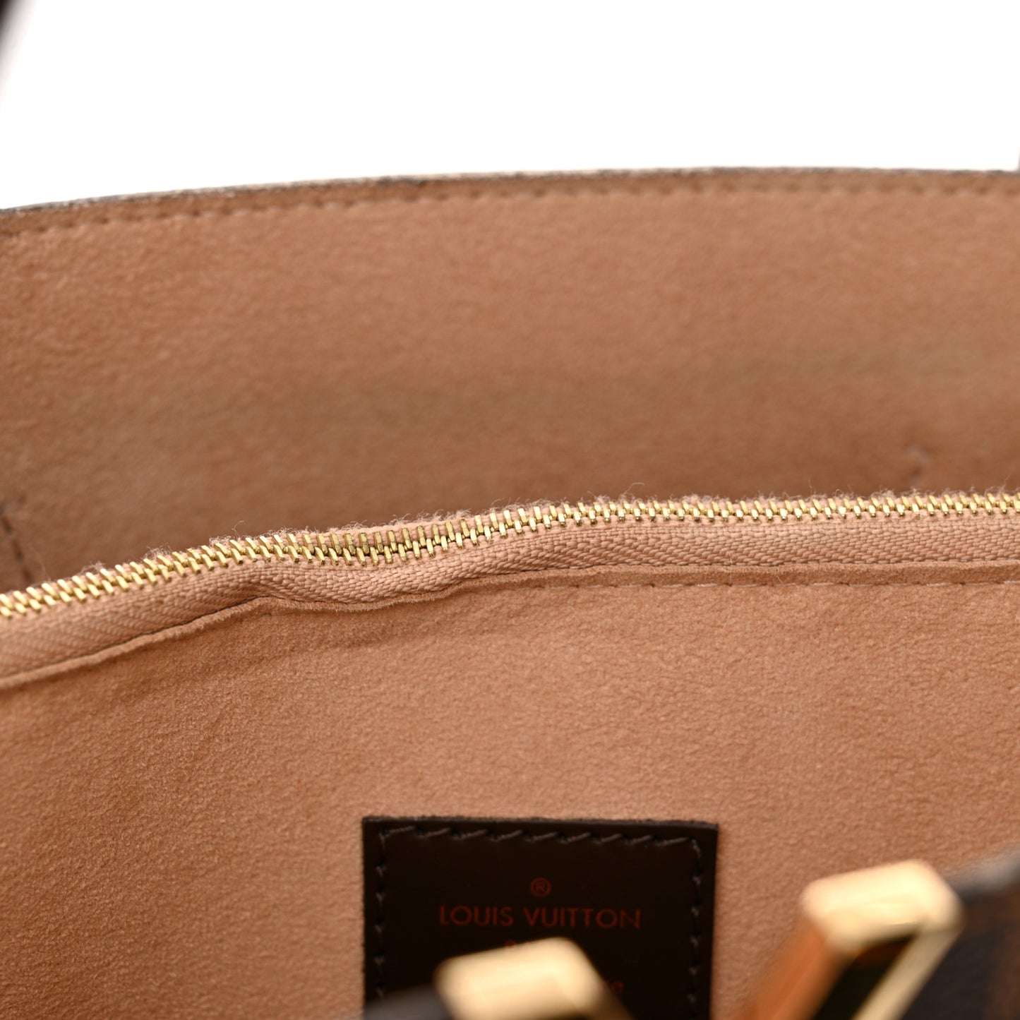 Damier Ebene Kensington