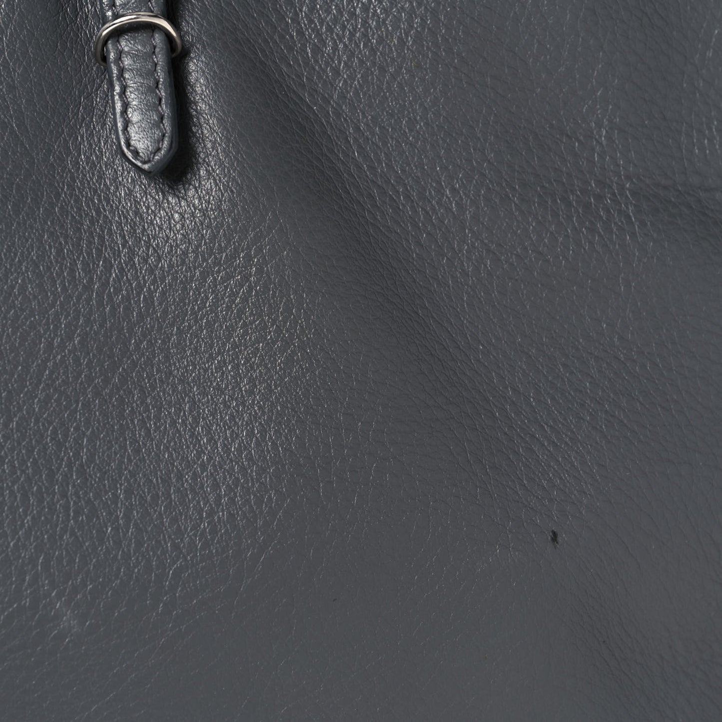 Veau Papier A4 Zip Around Tote Gris Metal
