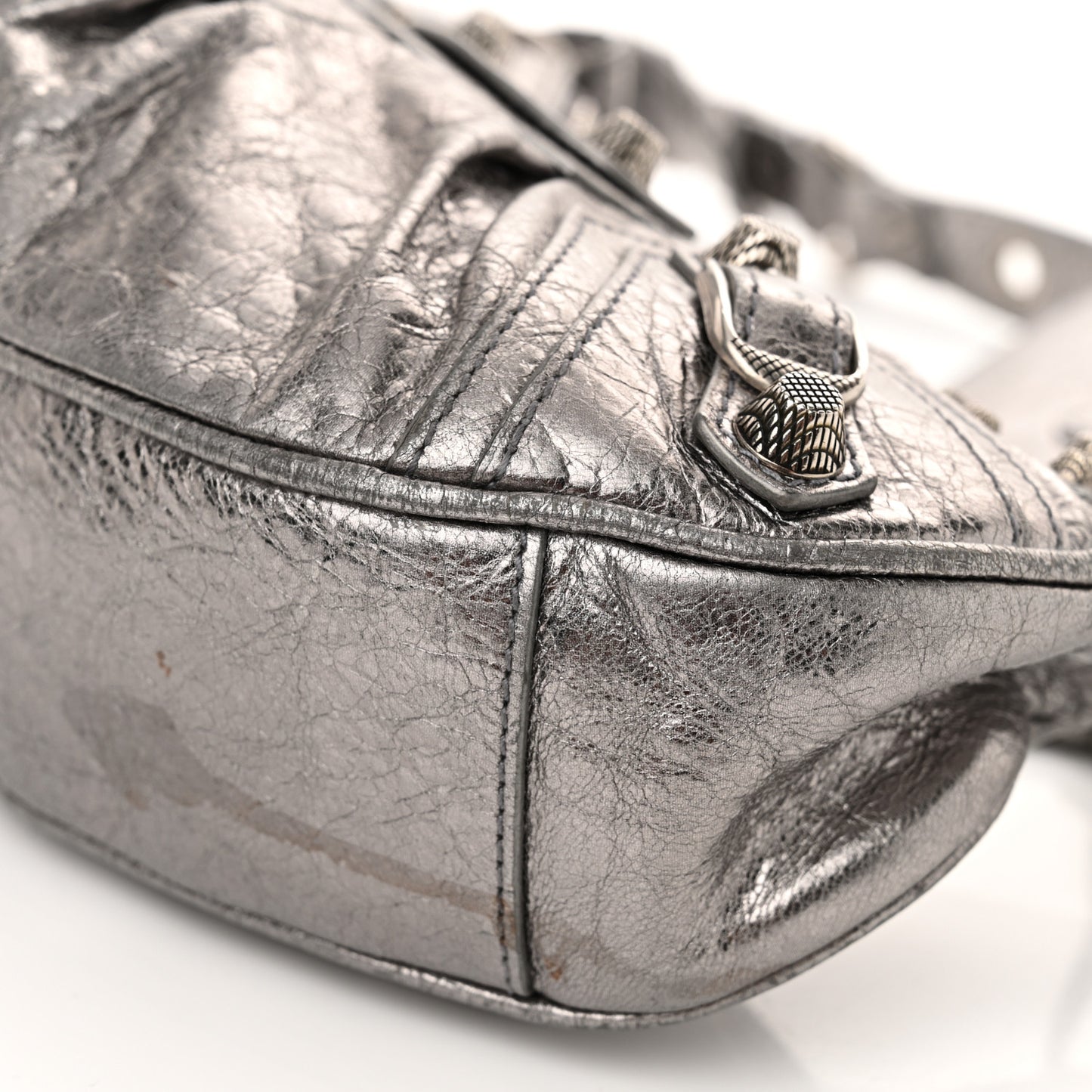 Metallic Agneau Arena Le Cagole Shoulder Bag XS Silver