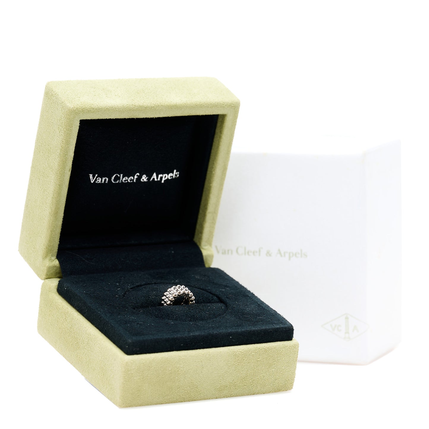 18K White Gold Perlee 3-Row Pendant