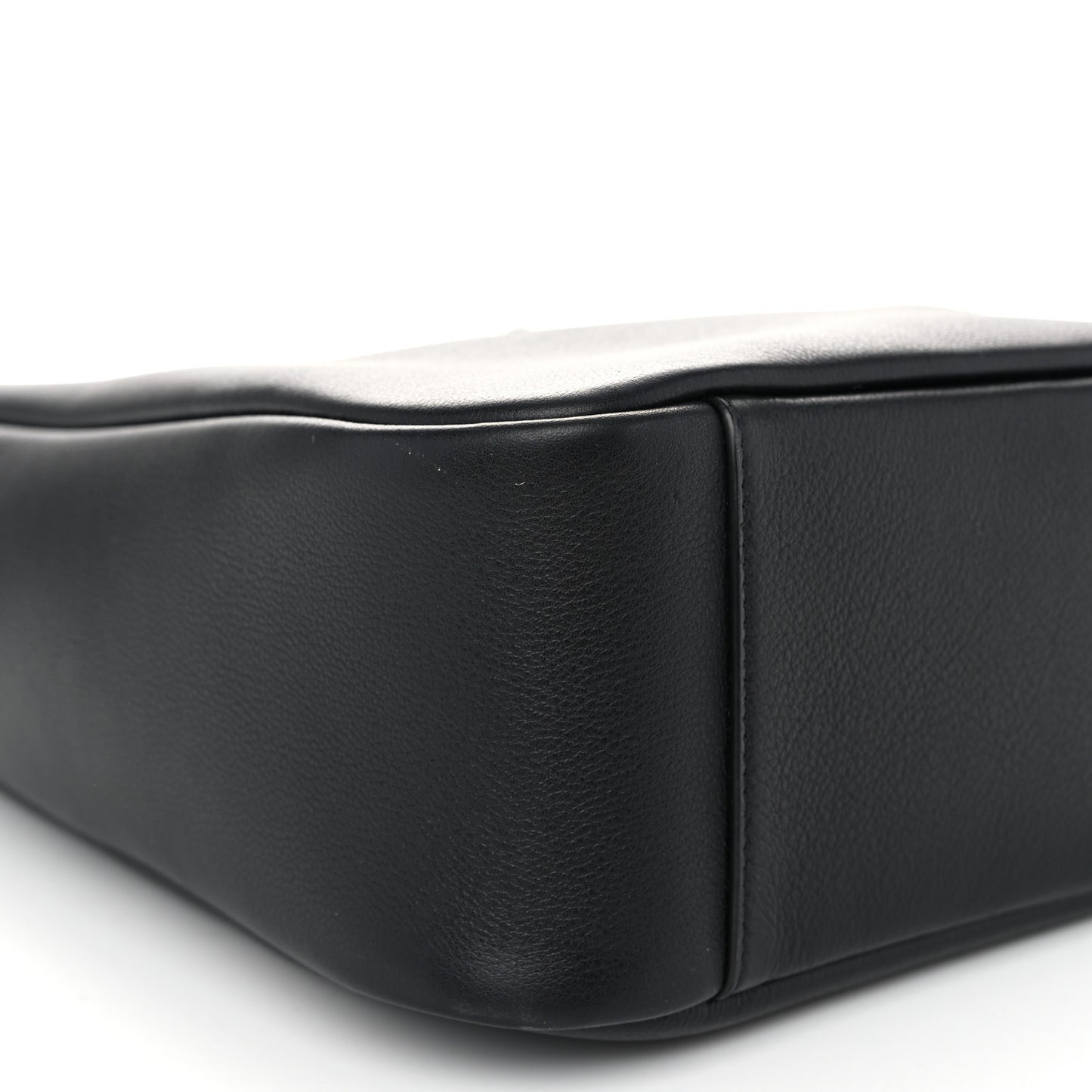 Grained Calfskin Small Le 5 A 7 Soft Hobo Black