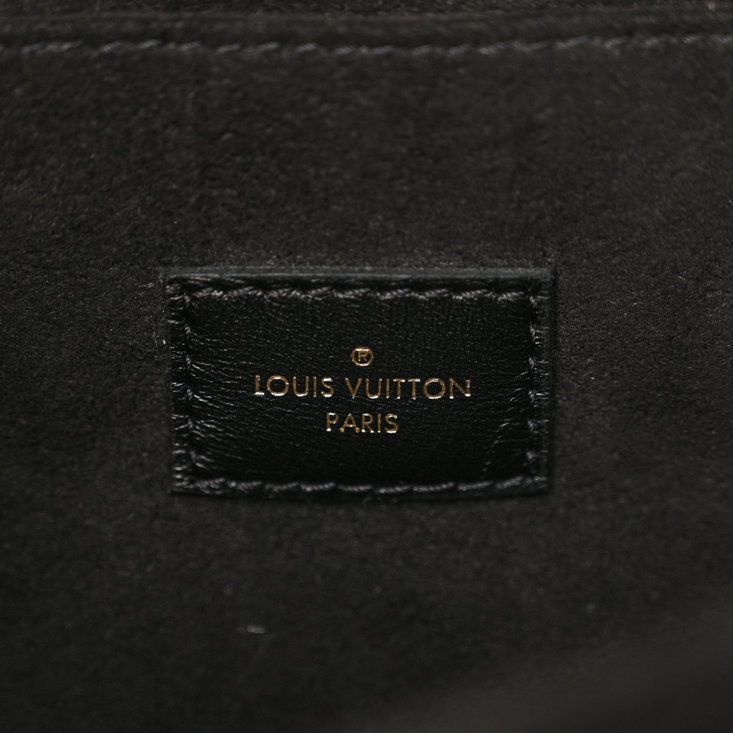 Reverse Monogram Pochette Metis
