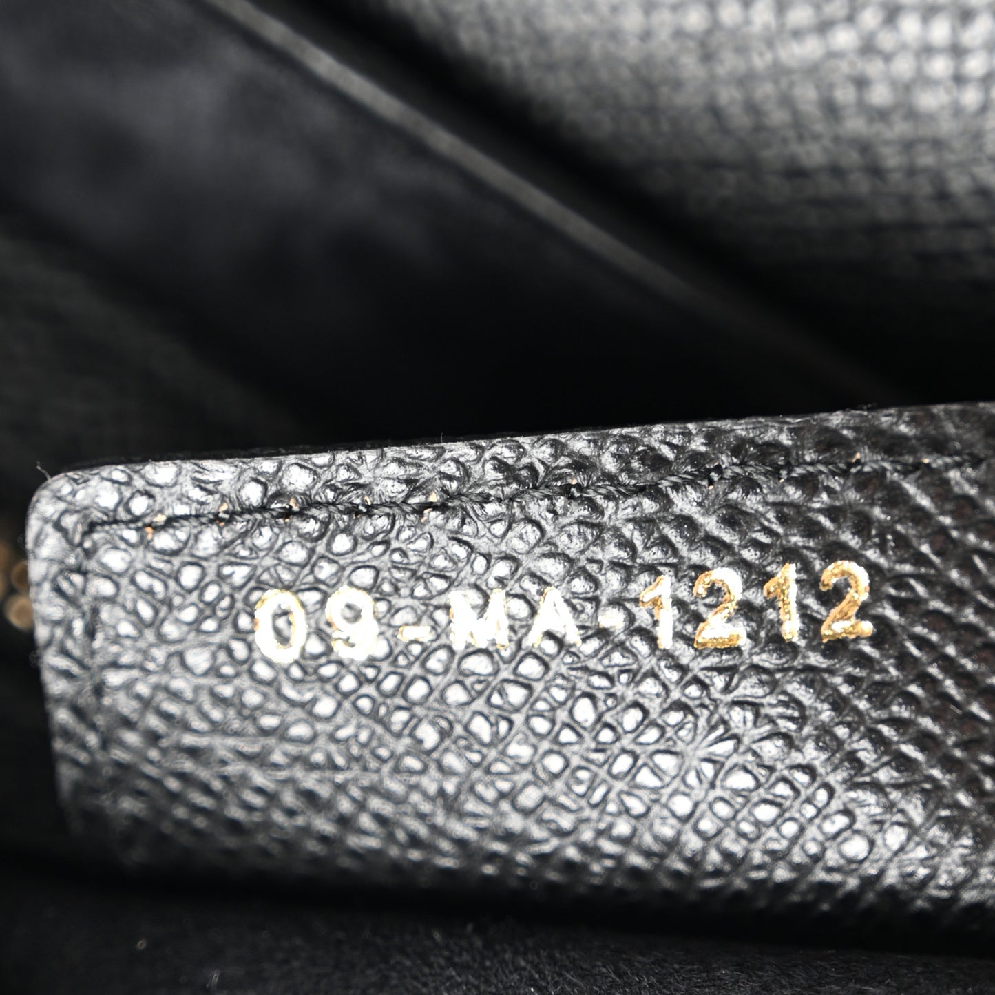 Grained Calfskin Saddle Bag With Strap Black