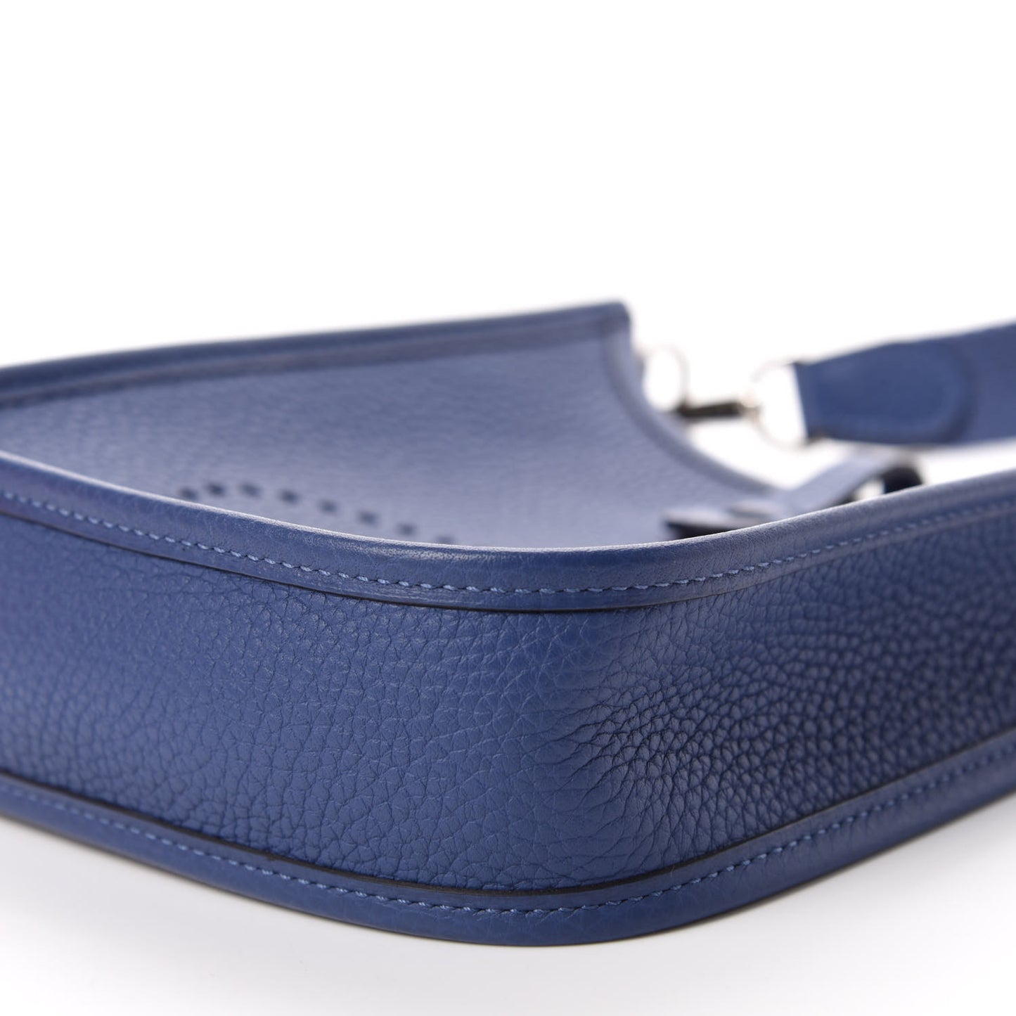 Taurillon Clemence Evelyne TPM Bleu Brighton