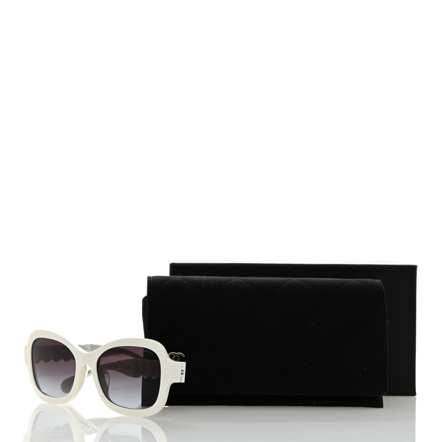 Chanel Acetate Chain Sunglasses 5465-Q-A White 8 of 8