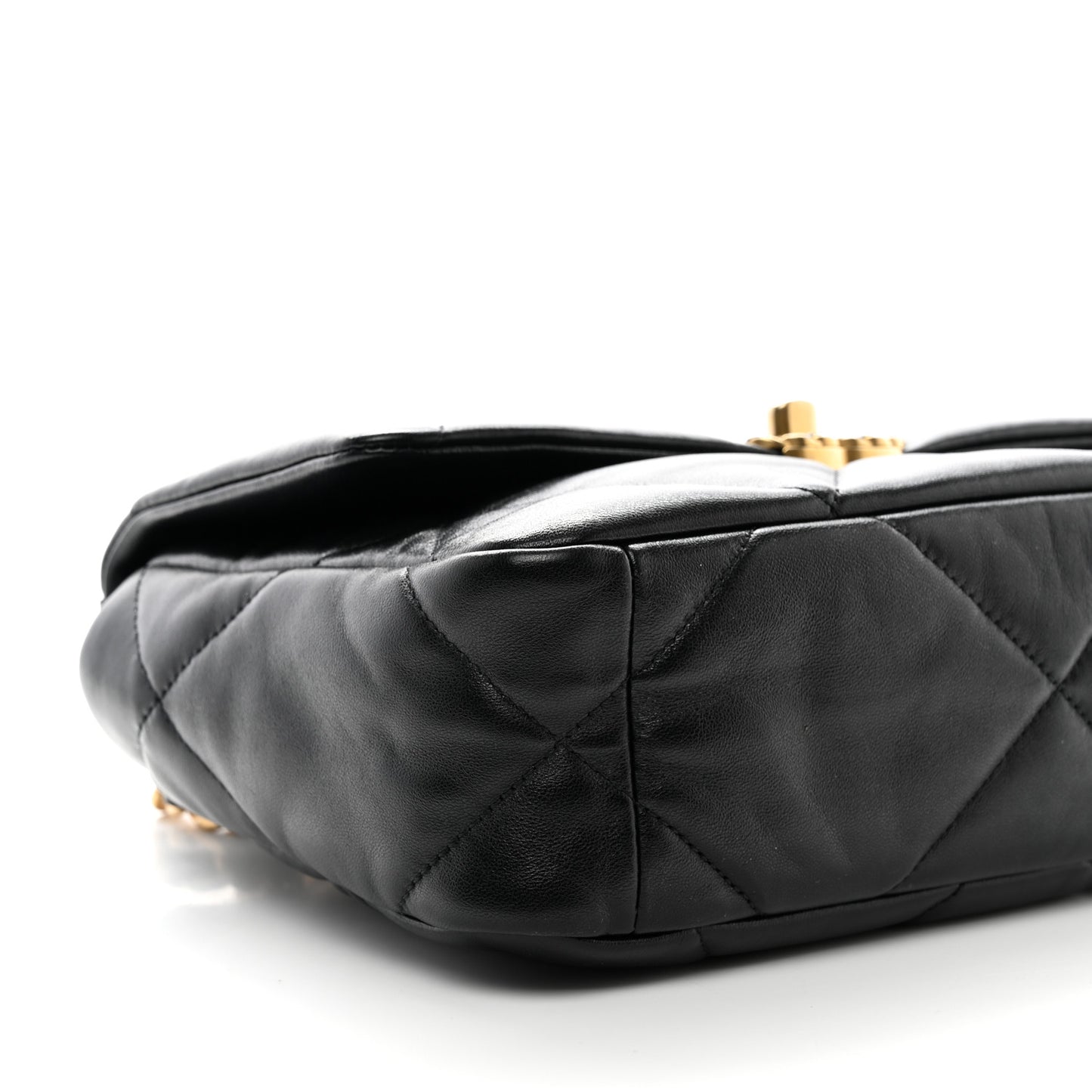 Lambskin Quilted Medium Chanel 19 Flap Black