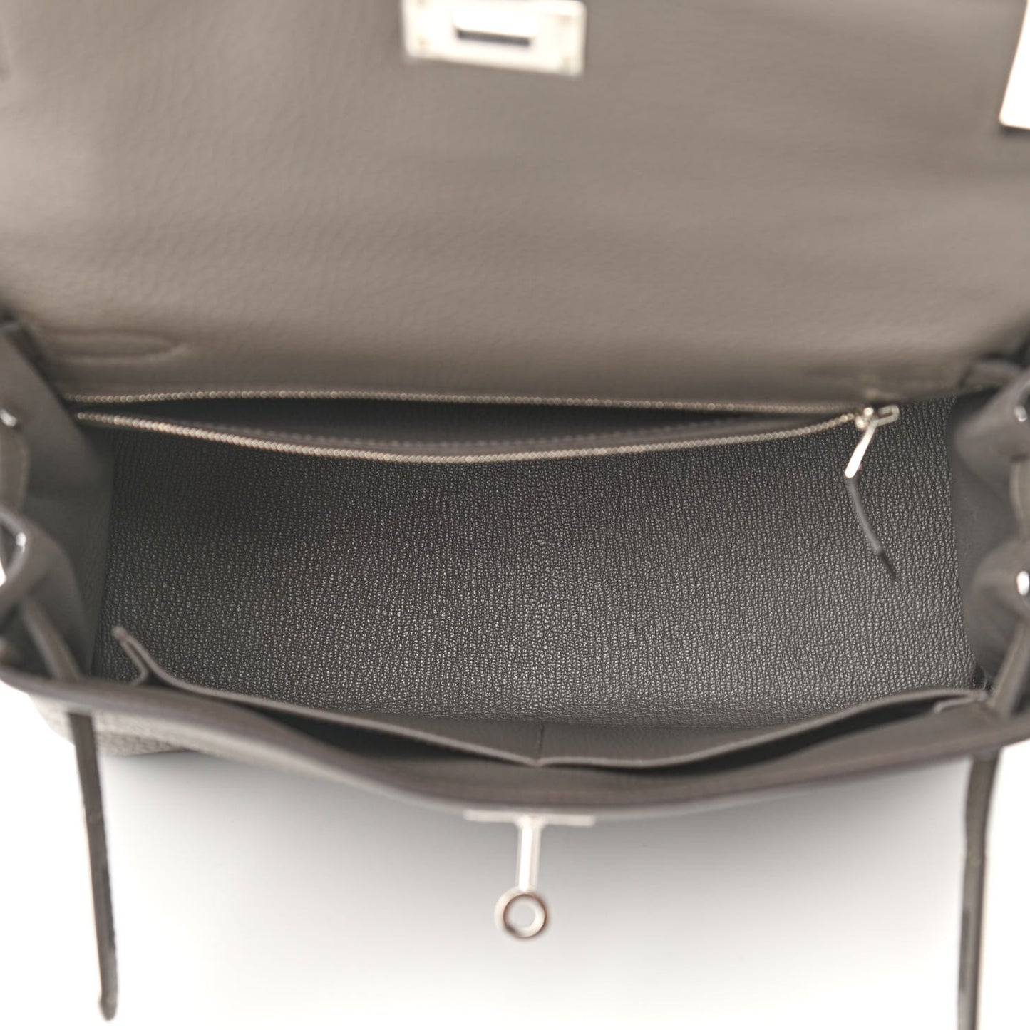 Taurillon Clemence Kelly Retourne 28 Etain