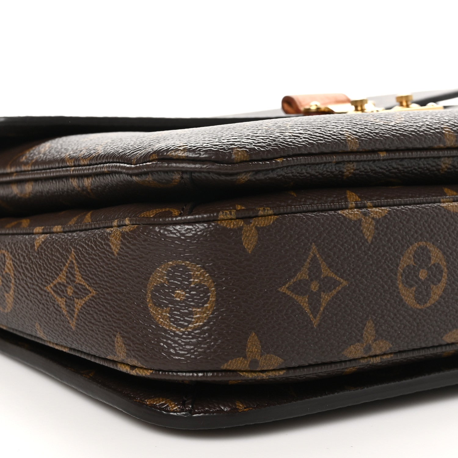 Louis Vuitton Monogram Pochette Metis 9 of 11