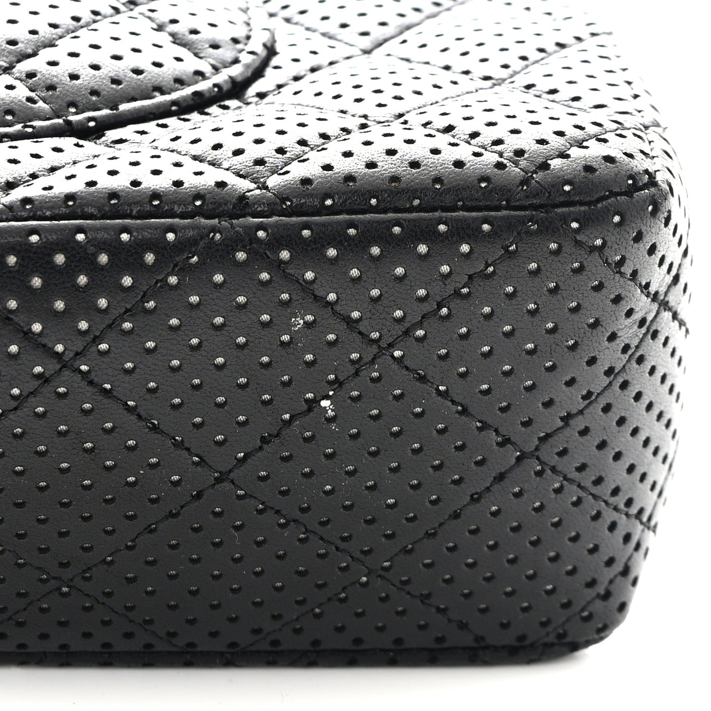 Lambskin Perforated Medium Double Flap Black