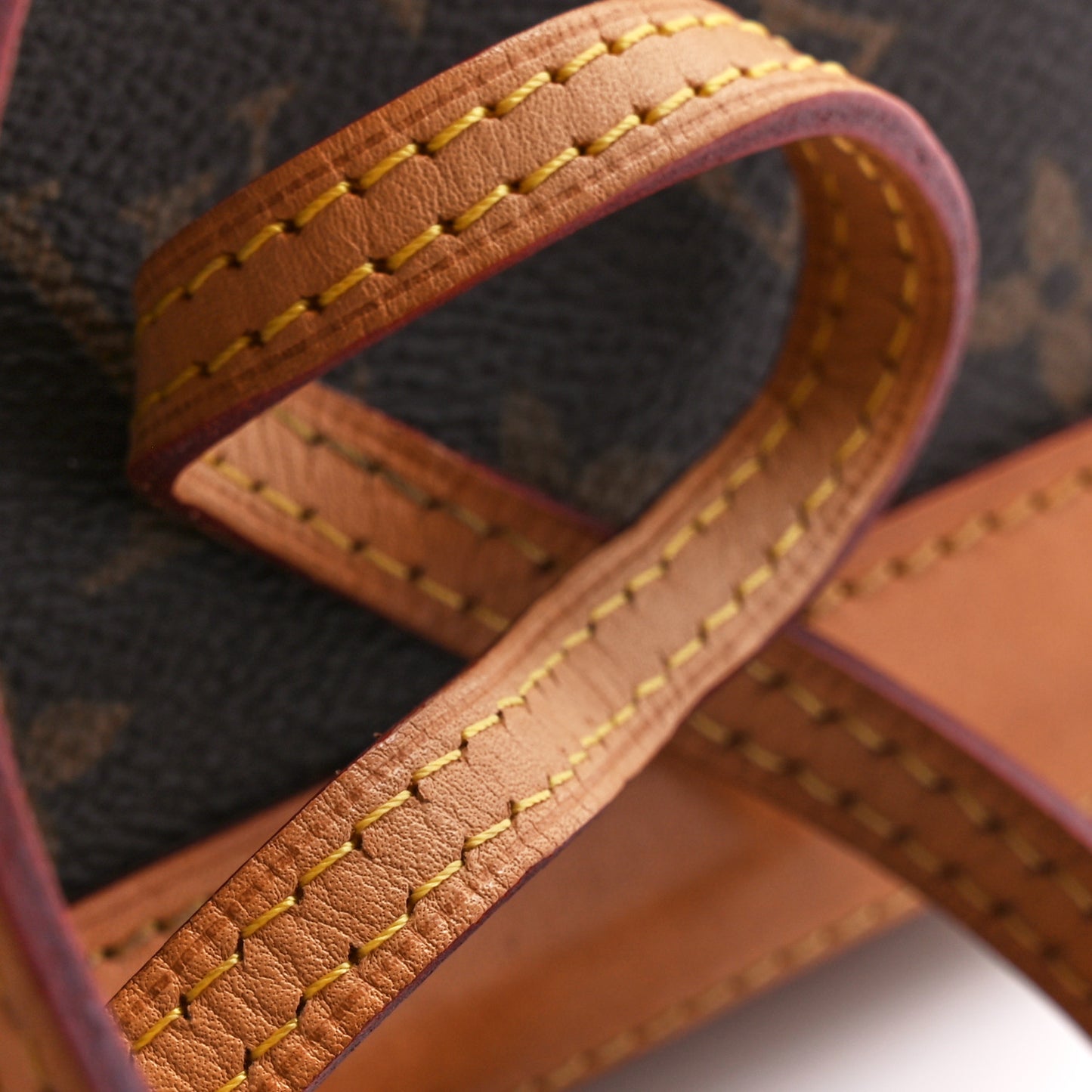 Monogram Alma BB
