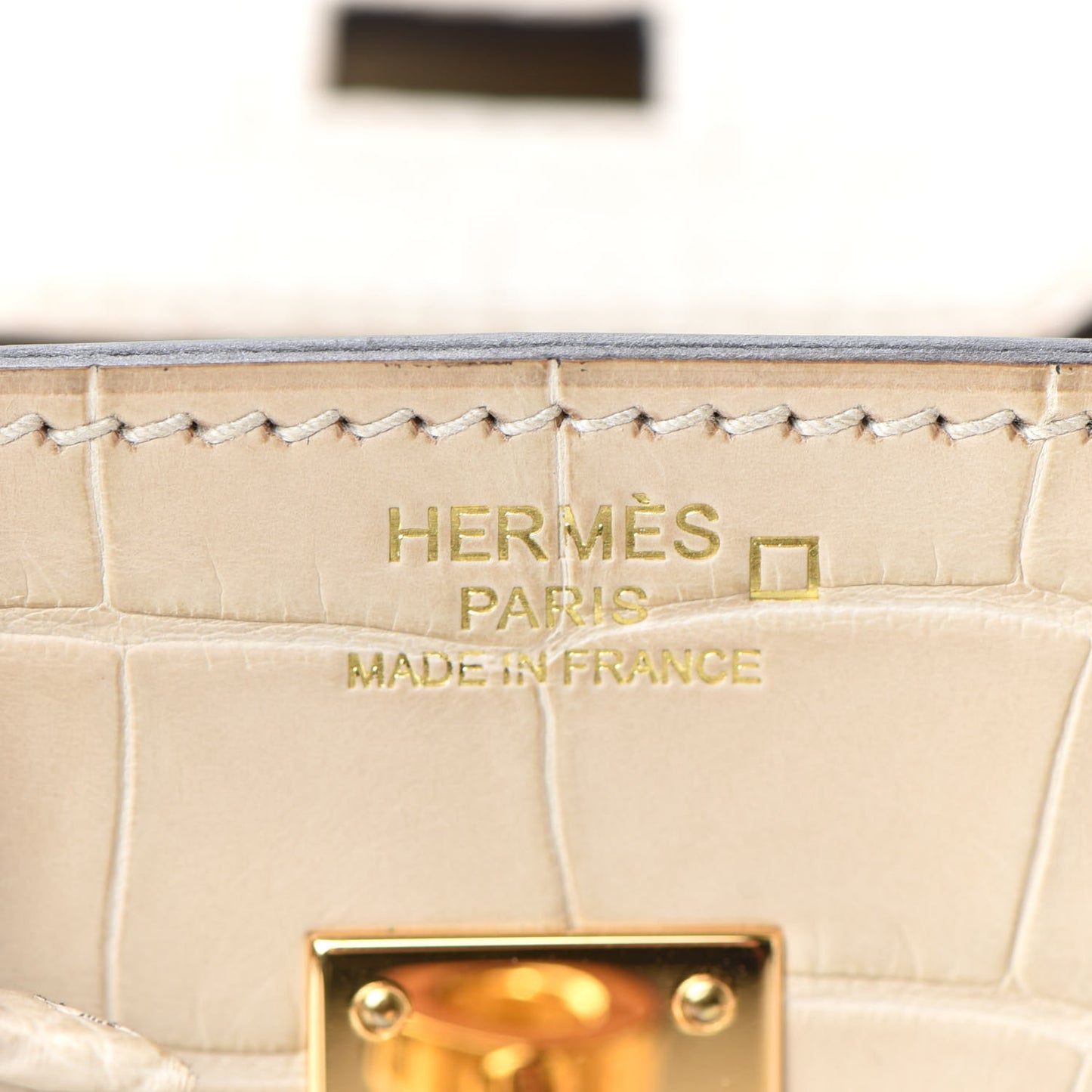 Matte Alligator Birkin 25 Trench