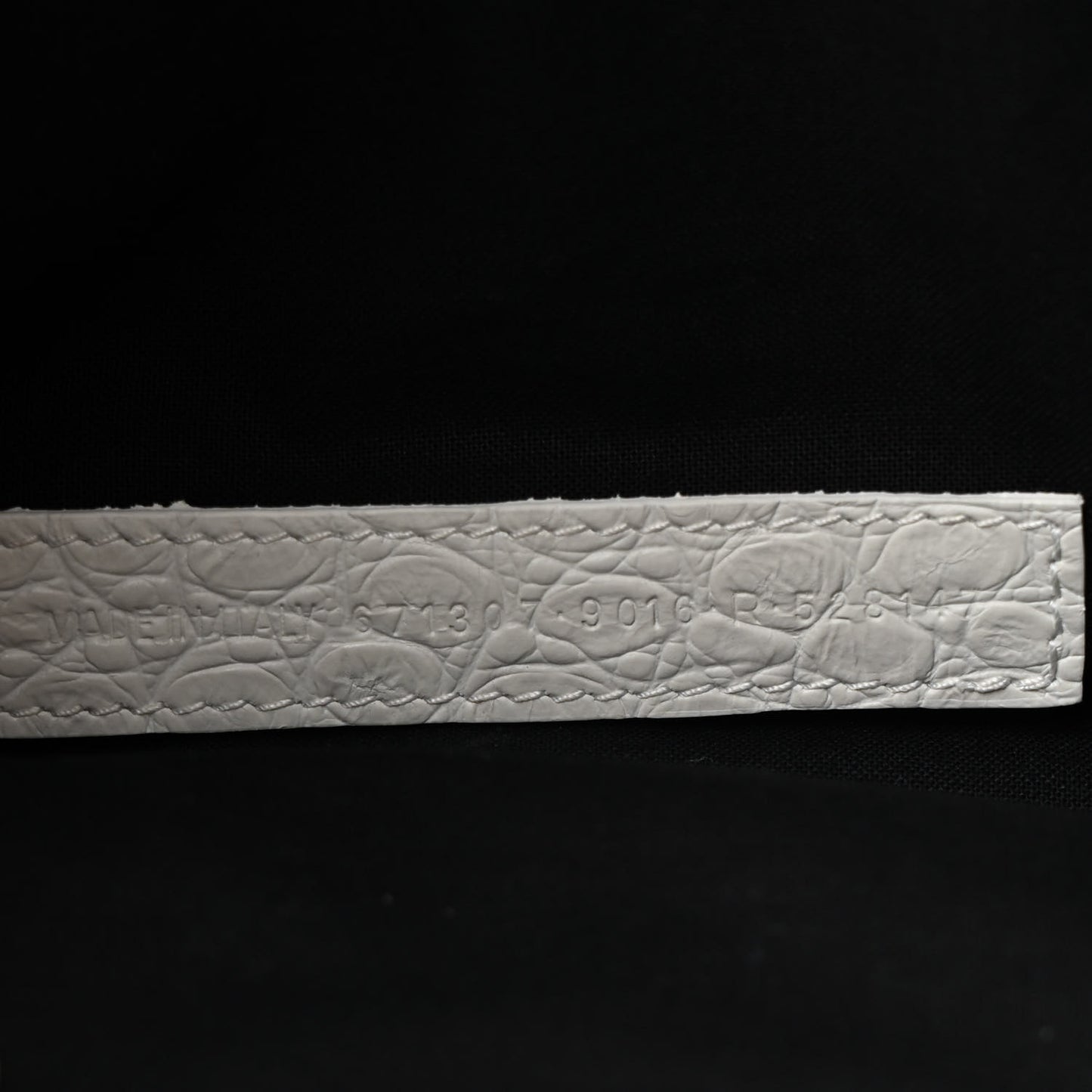 Extra Supple Calfskin Crocodile Embossed Small Le Cagole Shoulder Bag White