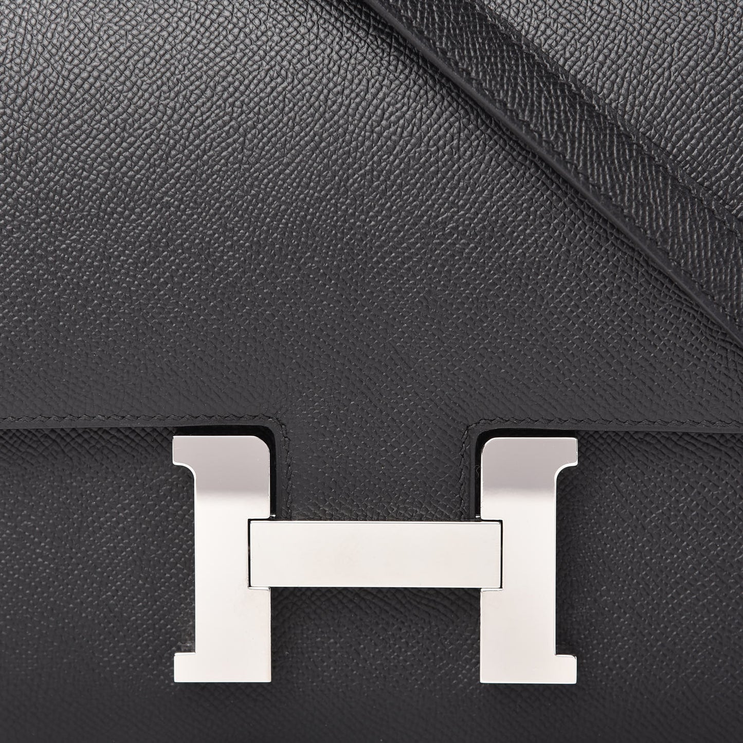 Epsom Constance 24 Black
