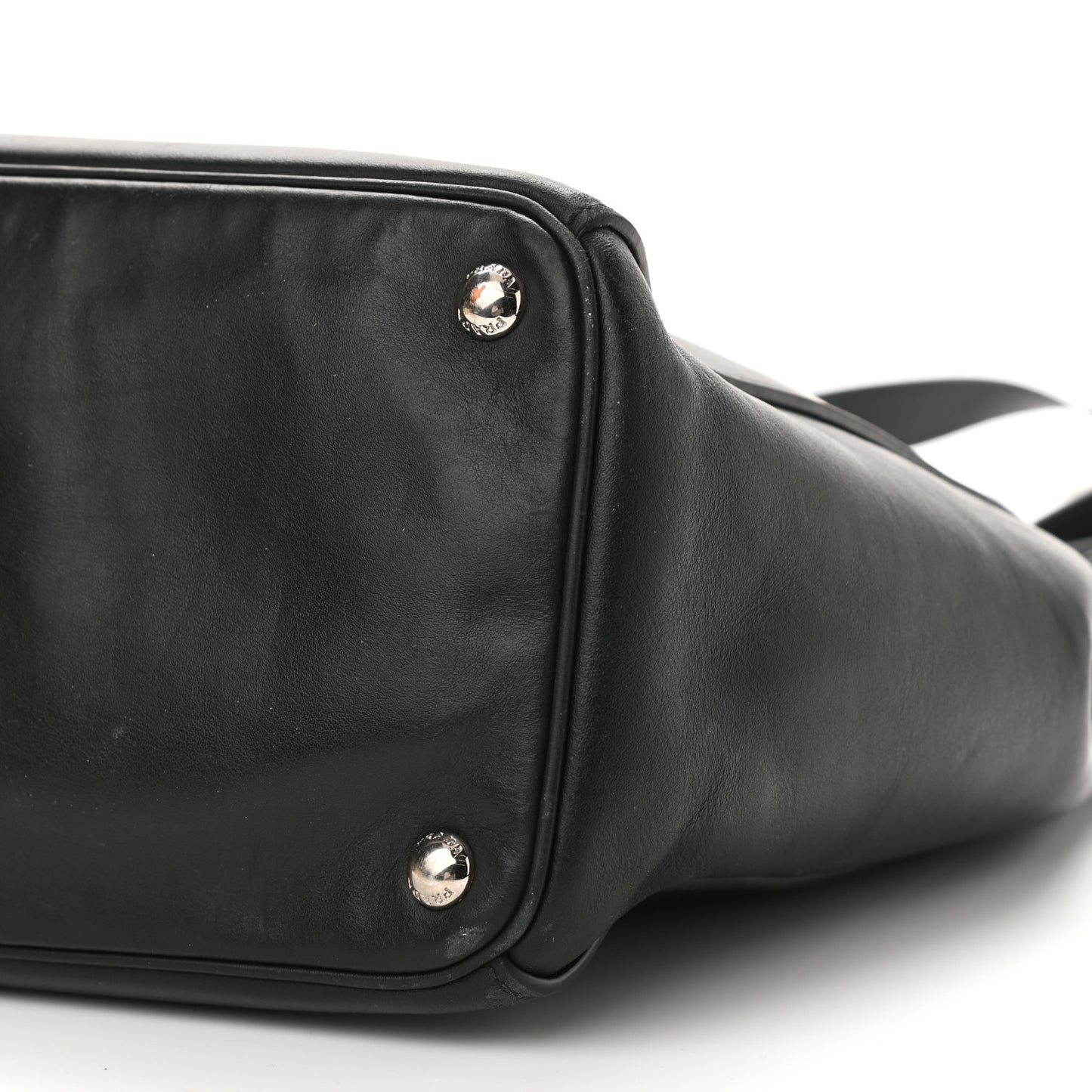 Soft Calfskin Galleria Double Zip Tote Black