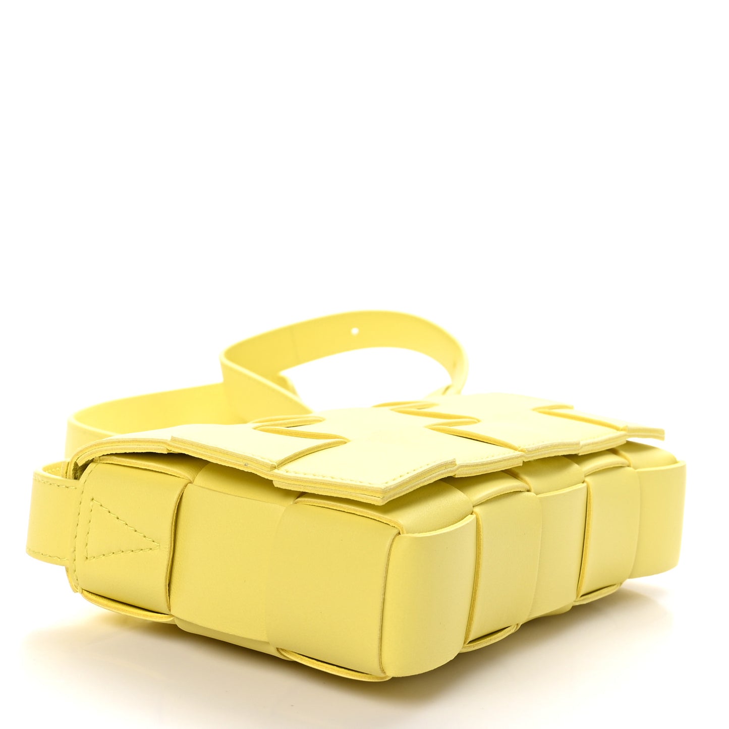 Lambskin Maxi Intreccio Small Cassette Crossbody Bag Sherbert