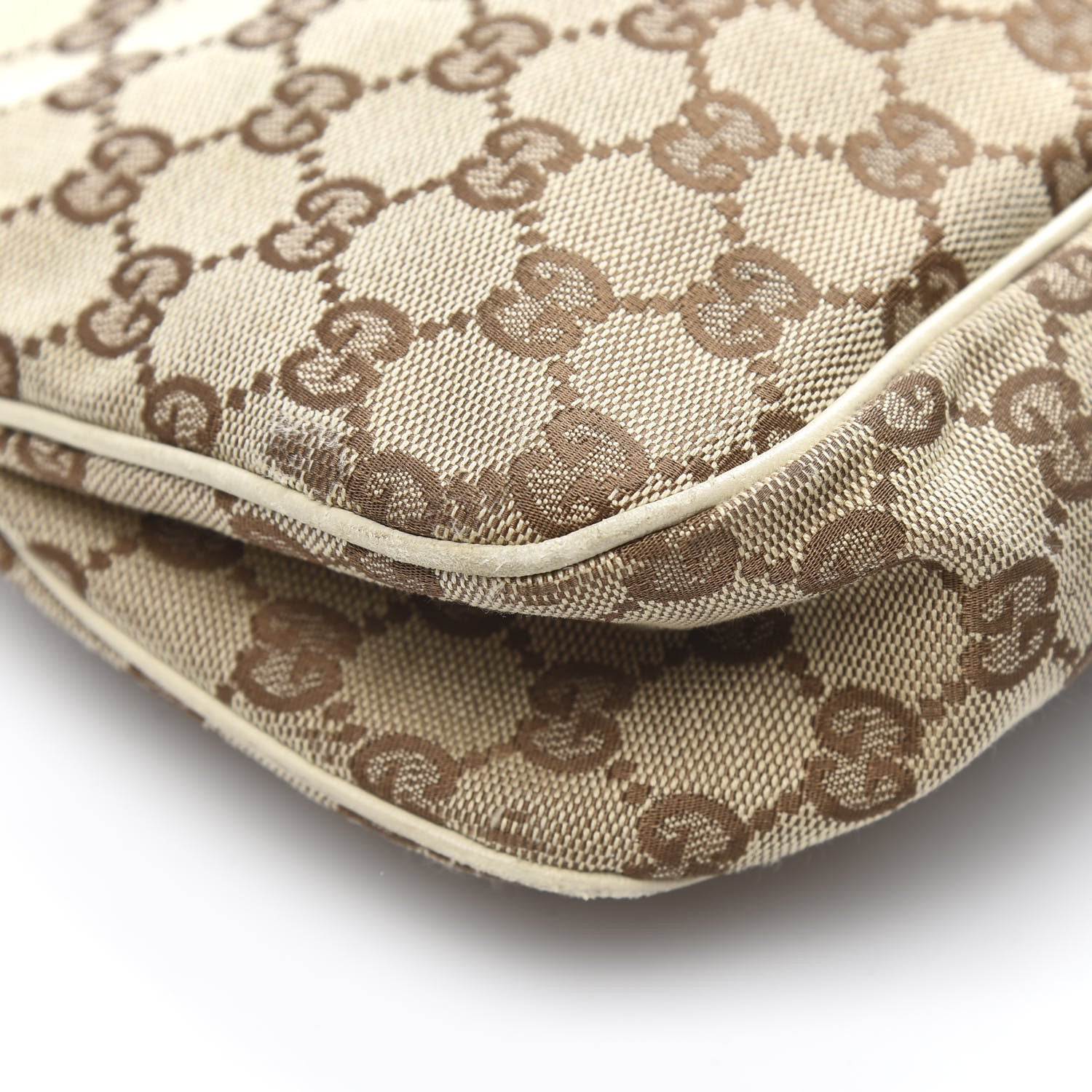 Gucci Monogram Medium Eclipse Shoulder Bag Off White 12 of 13