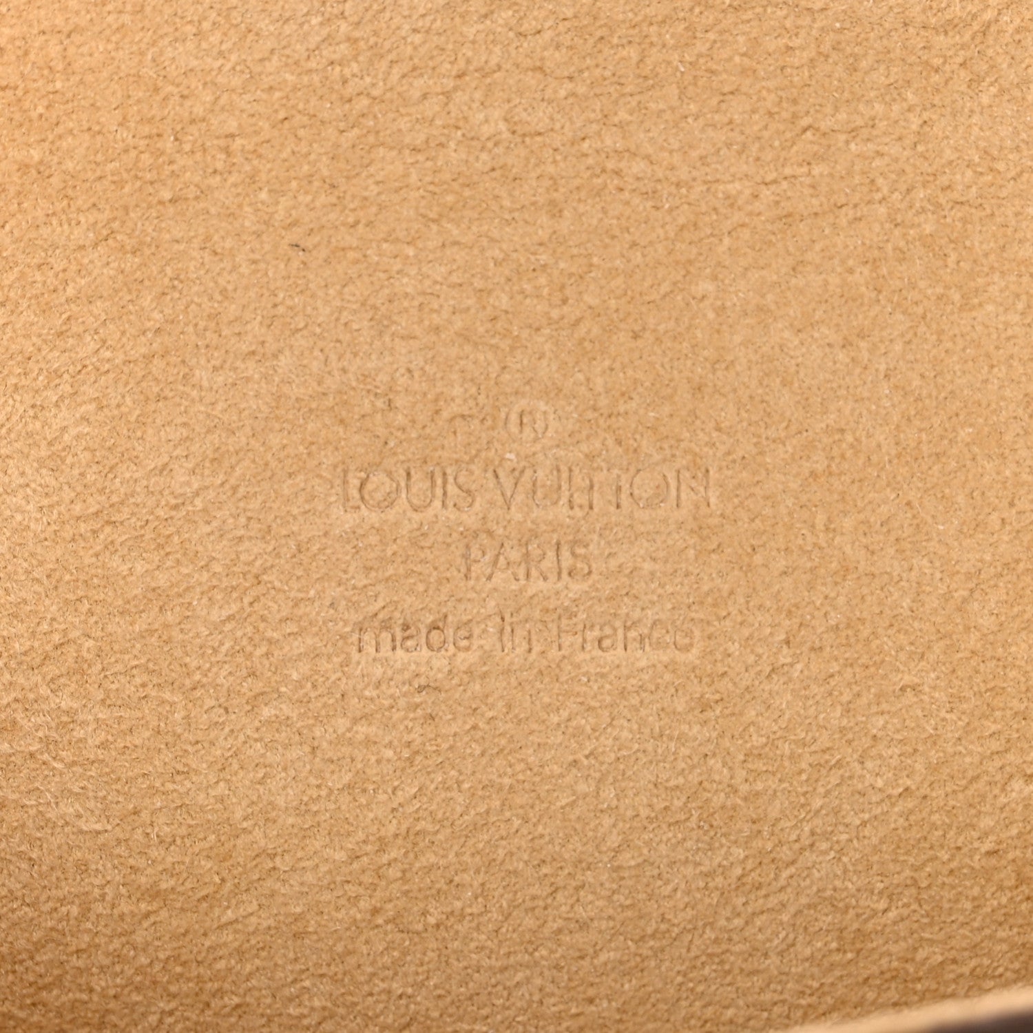 Louis Vuitton Monogram Pochette Florentine 6 of 9