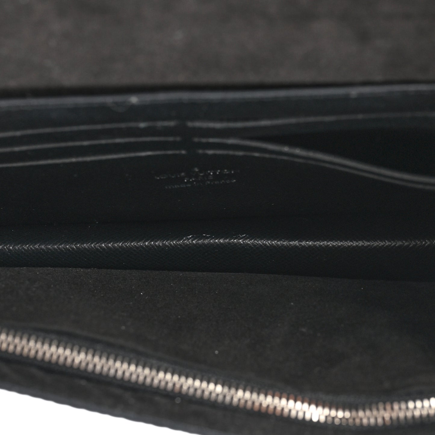 Epi Twist Belt Chain Wallet Black