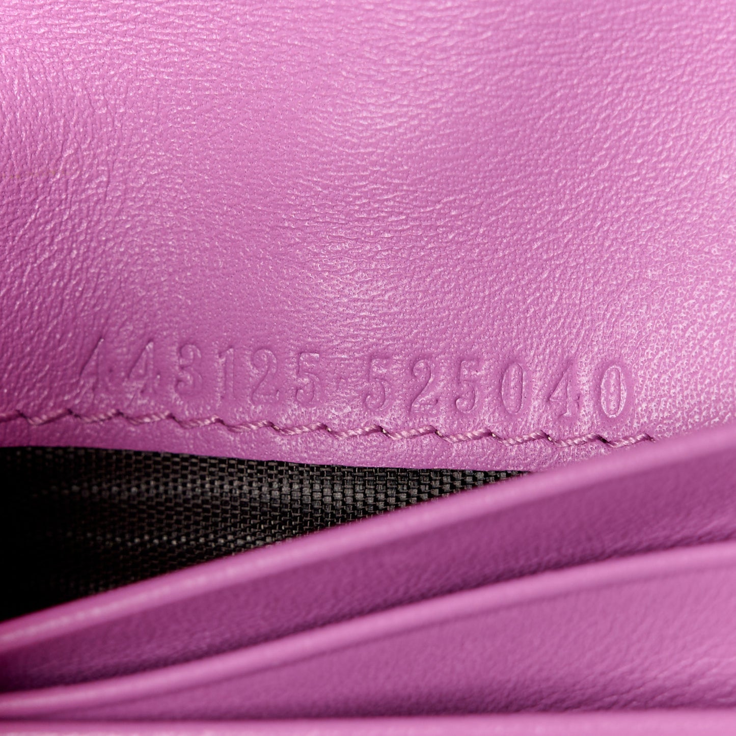 Calfskin Matelasse GG Marmont Card Case Candy Mousse