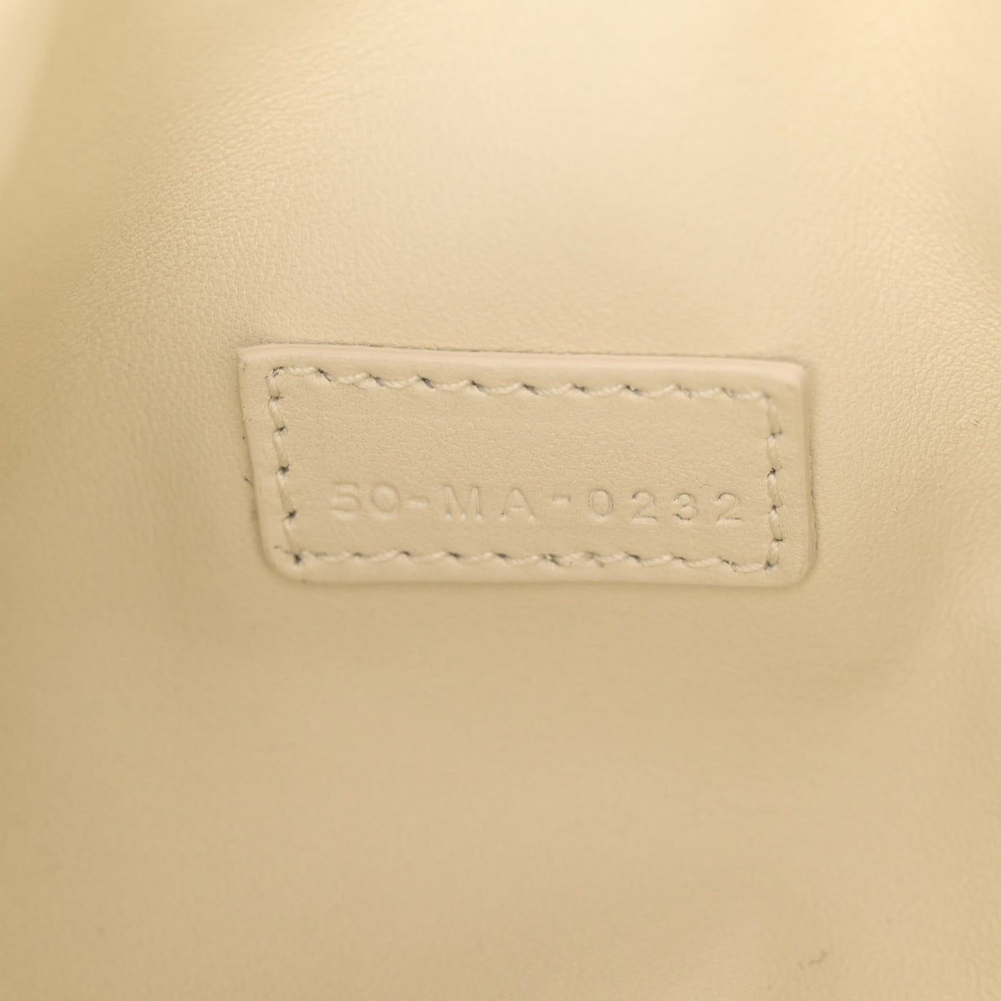 Calfskin Macrocannage Small Diortravel Nomad Pouch Ivory