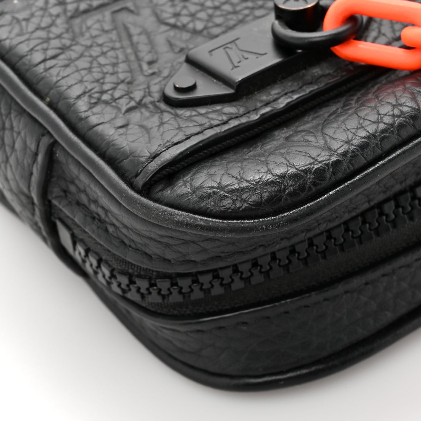 Taurillon Monogram Uniformes Solar Ray Soft Pochette Volga Belt Bag Black