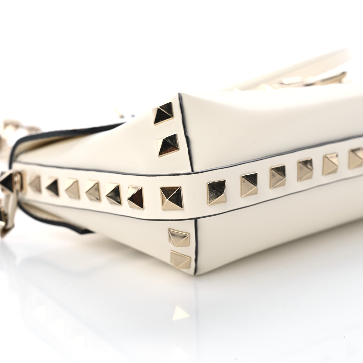 Brushed Calfskin Rockstud Flip Lock Chain Shoulder Bag White