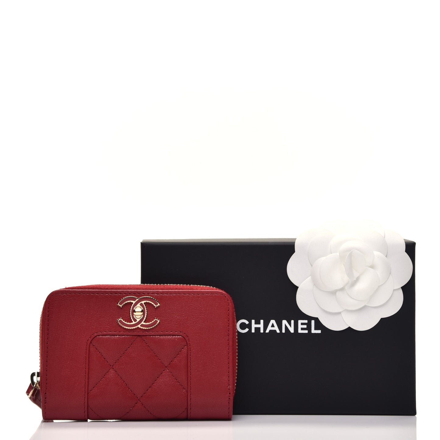 Sheepskin Quilted Mademoiselle Vintage Zip Coin Purse Red