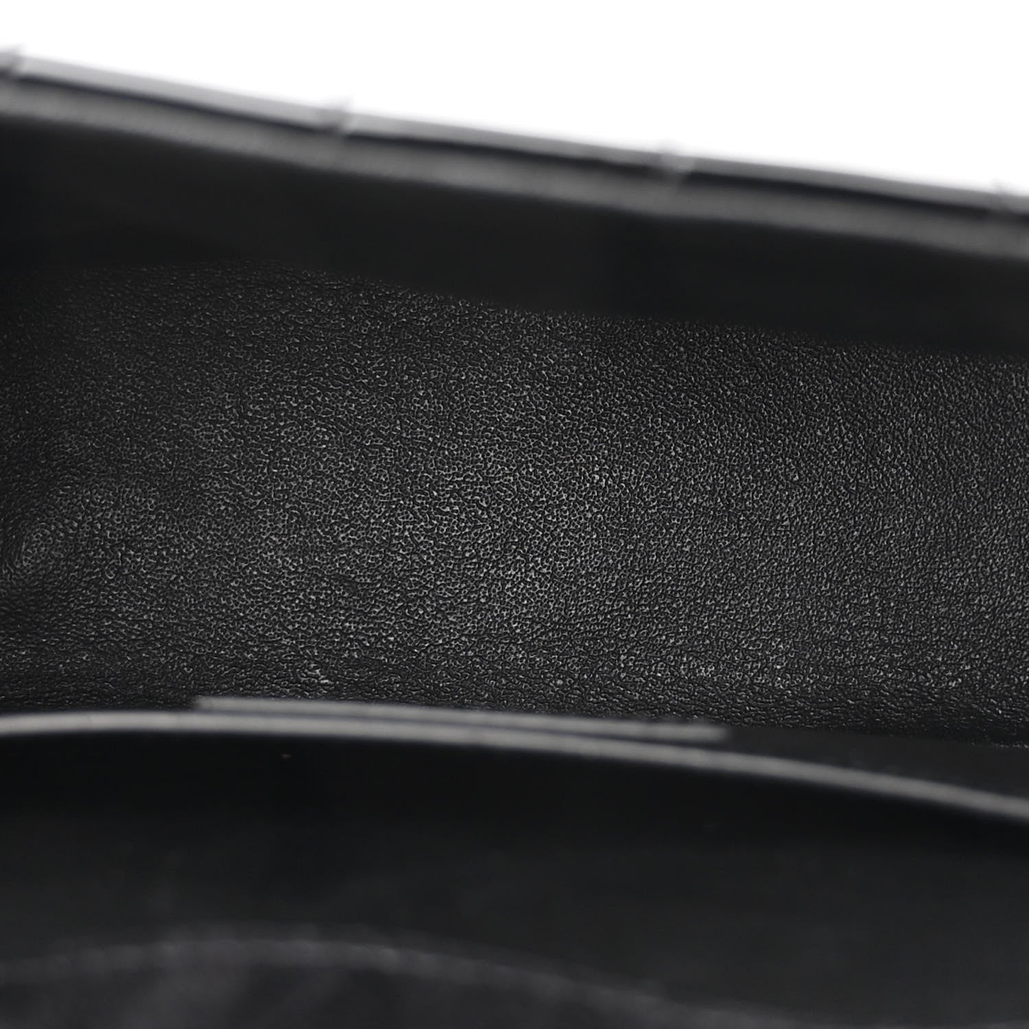 Saint Laurent Patent Calfskin Matelasse Monogram Medium Vicky Chain Bag Black 5 of 14