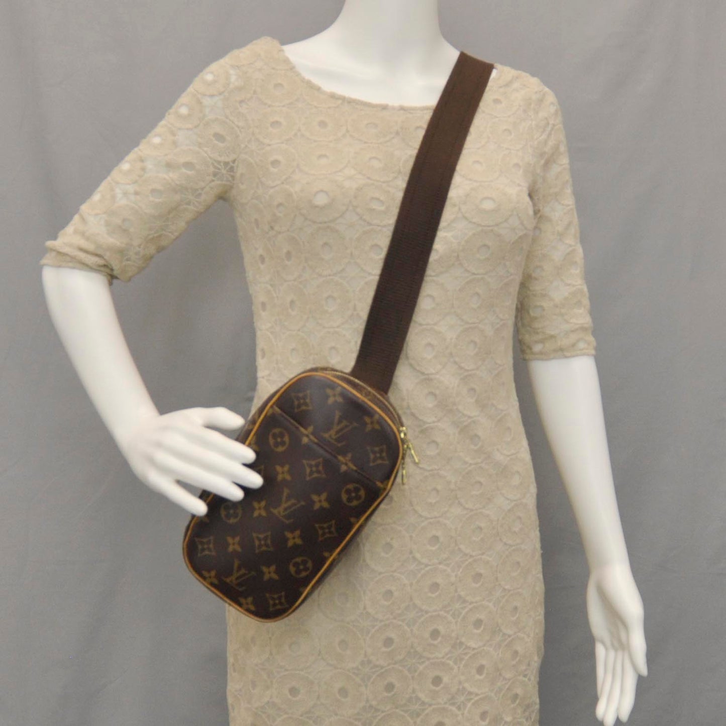 Monogram Pochette Gange