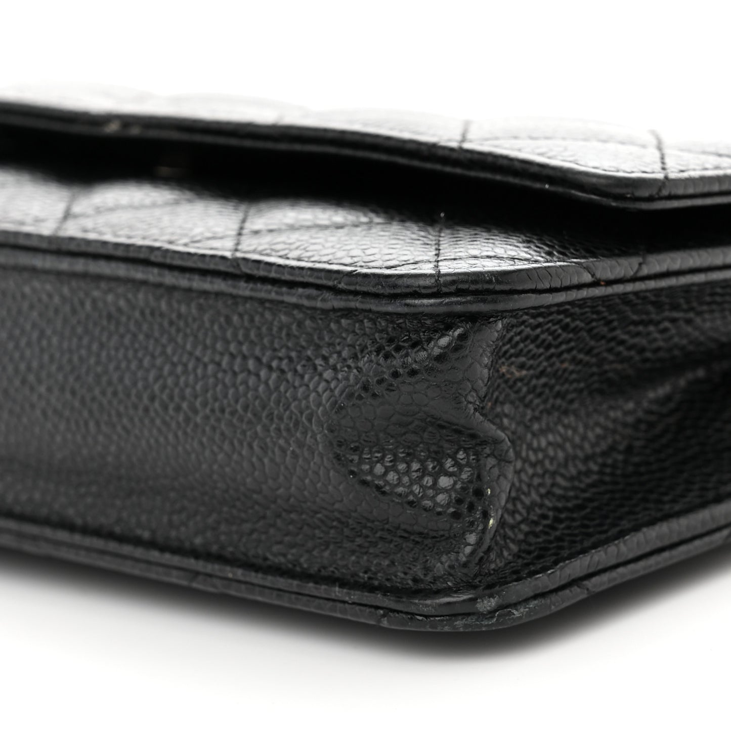 Caviar Quilted Wallet on Chain WOC Black