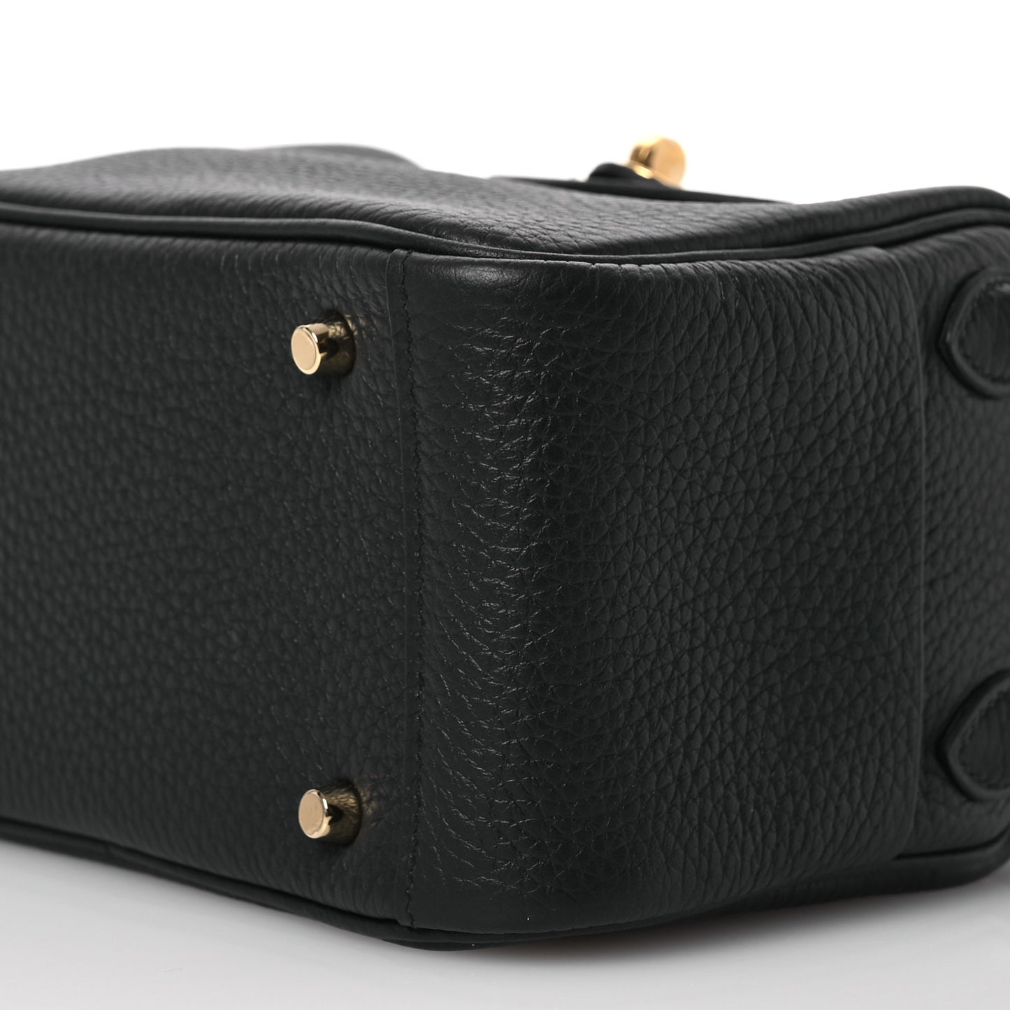 Taurillon Clemence Mini Lindy 20 Black